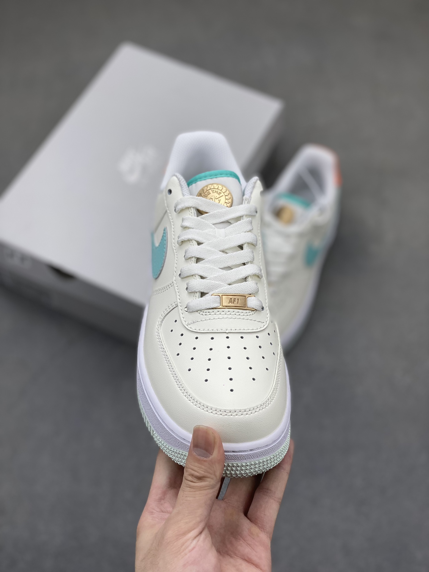 Nike Air Force 1 Low Casual Sneakers - Versatile, Comfortable, and Stylish 3 i1720890847 7294 0