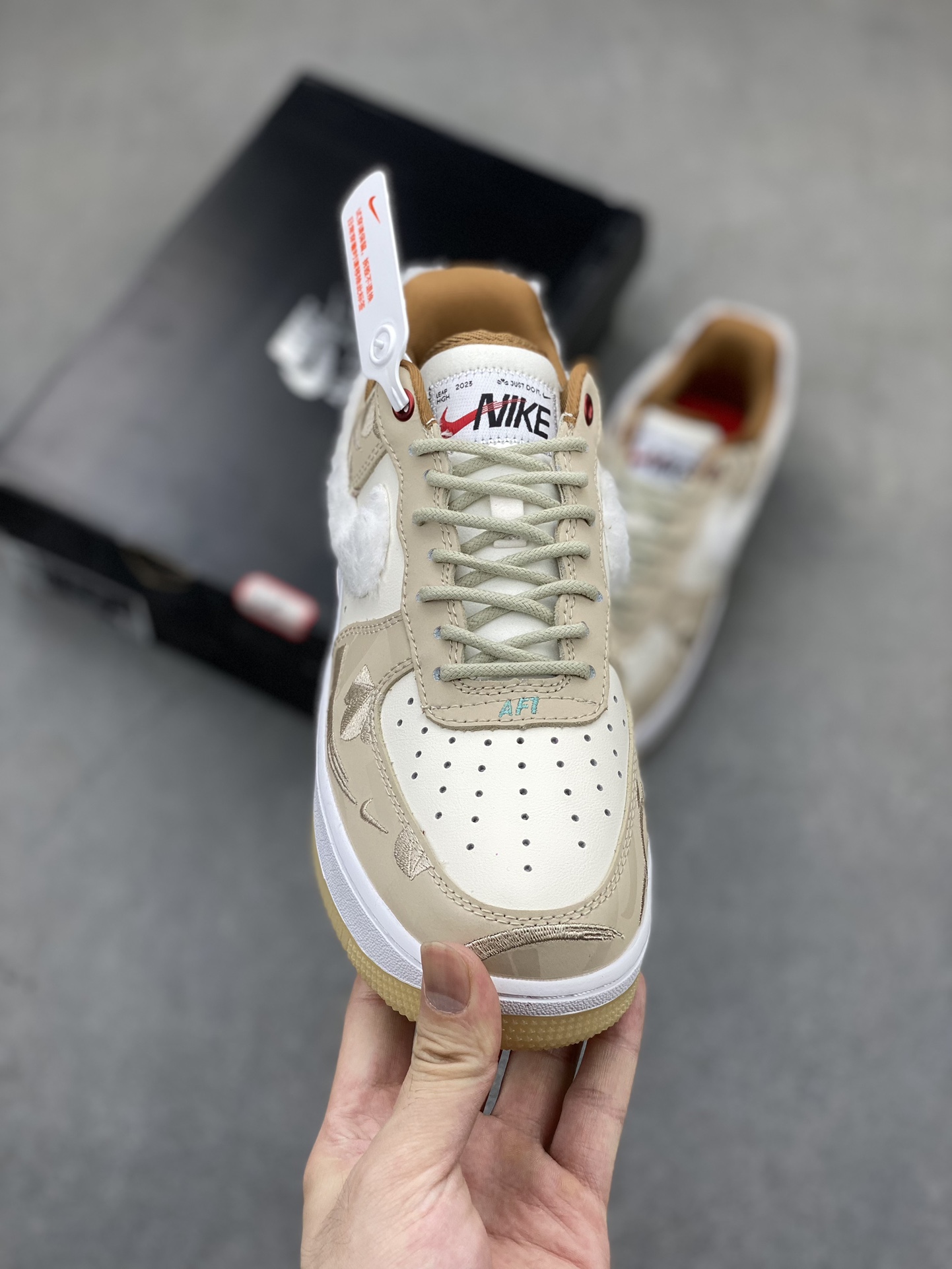 Nike Air Force 1 '07 Low Sneakers - Premium Comfort and Stylish Design 3 i1720891624 7190 8