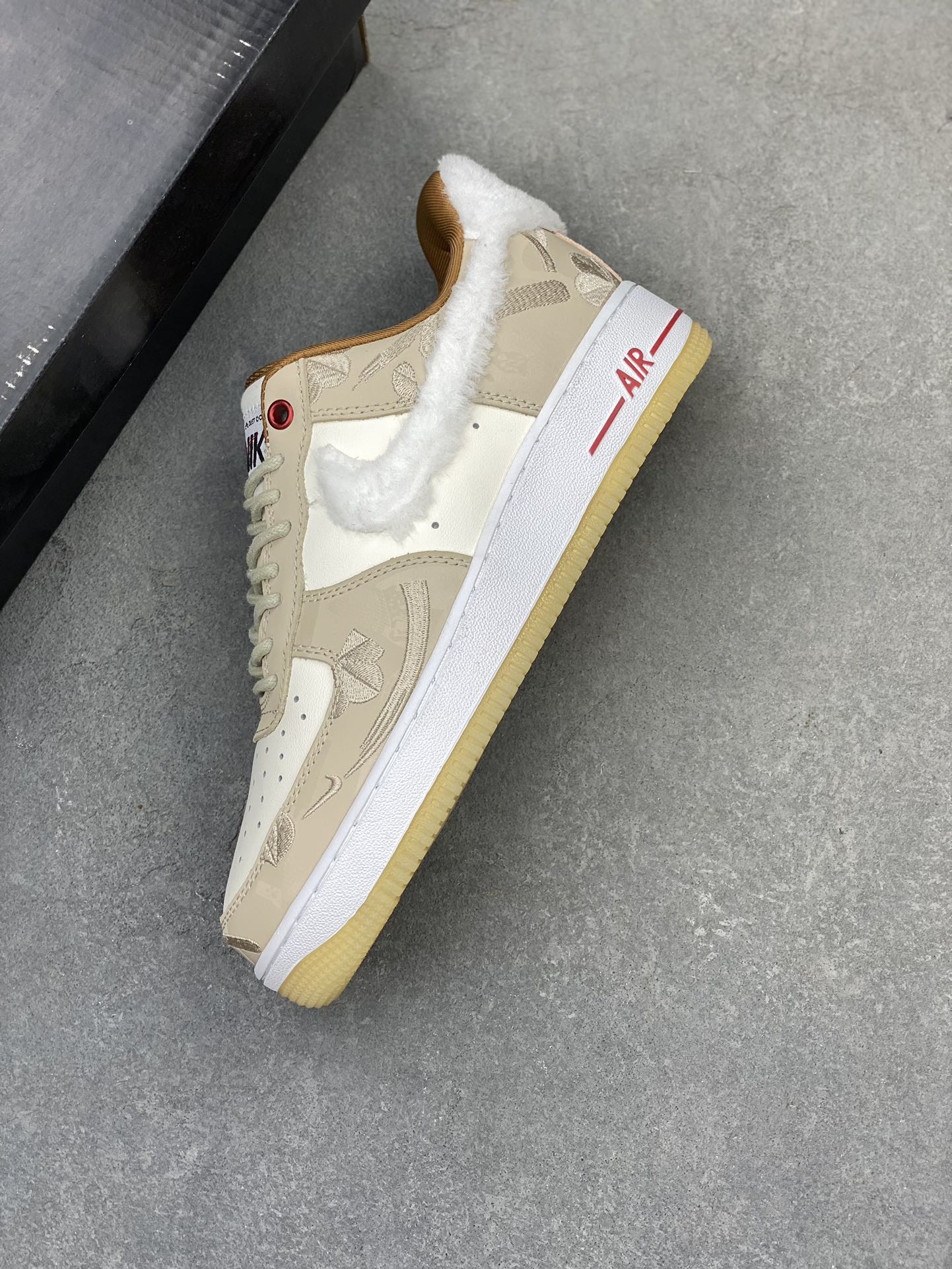 Nike Air Force 1 '07 Low Sneakers - Premium Comfort and Stylish Design 8 i1720891624 8229 5