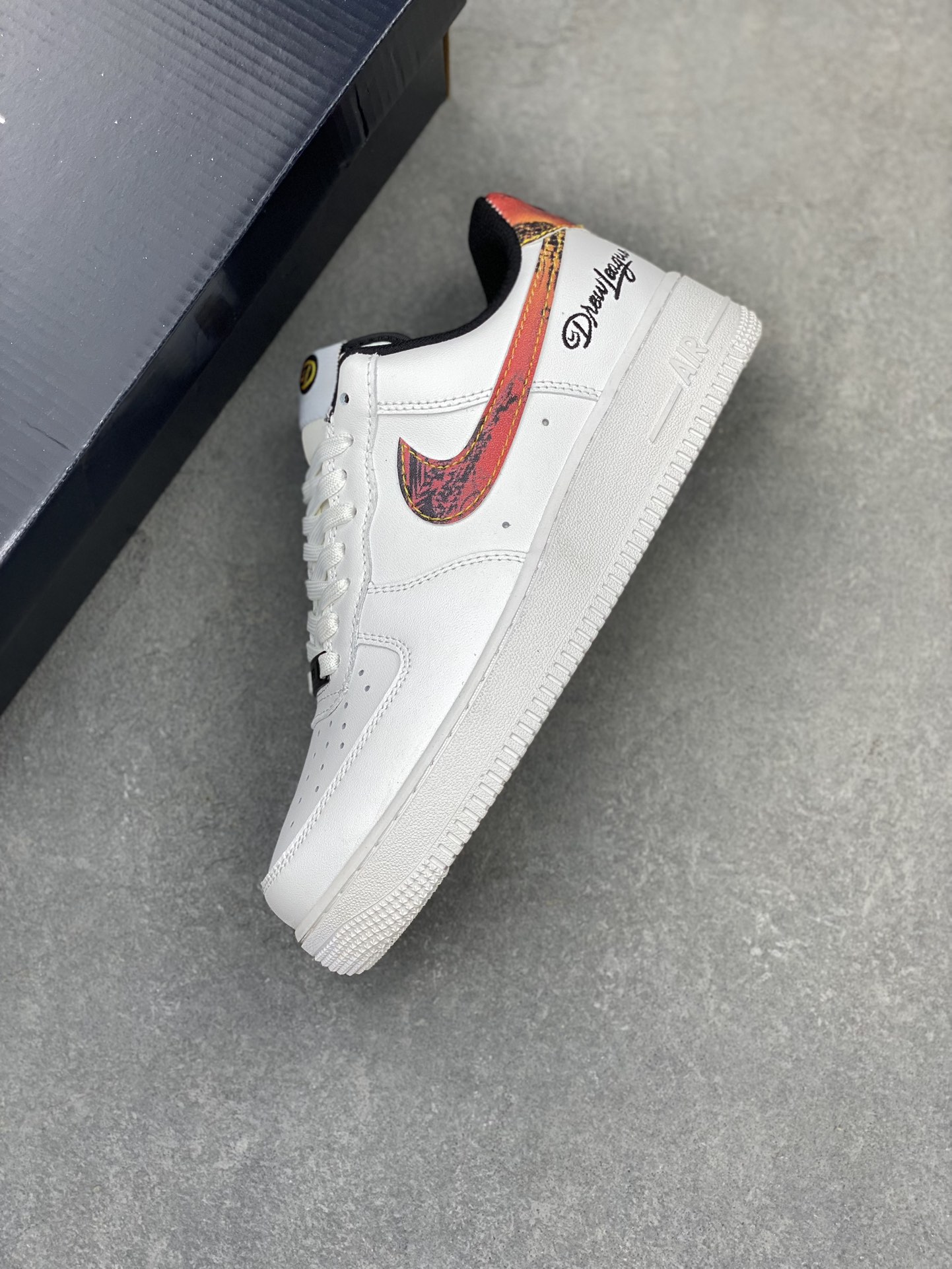Nike Air Force 1 '07 Low White/Multi-Color Men's Sneakers DM7578-100 8 i1720891870 6783 7