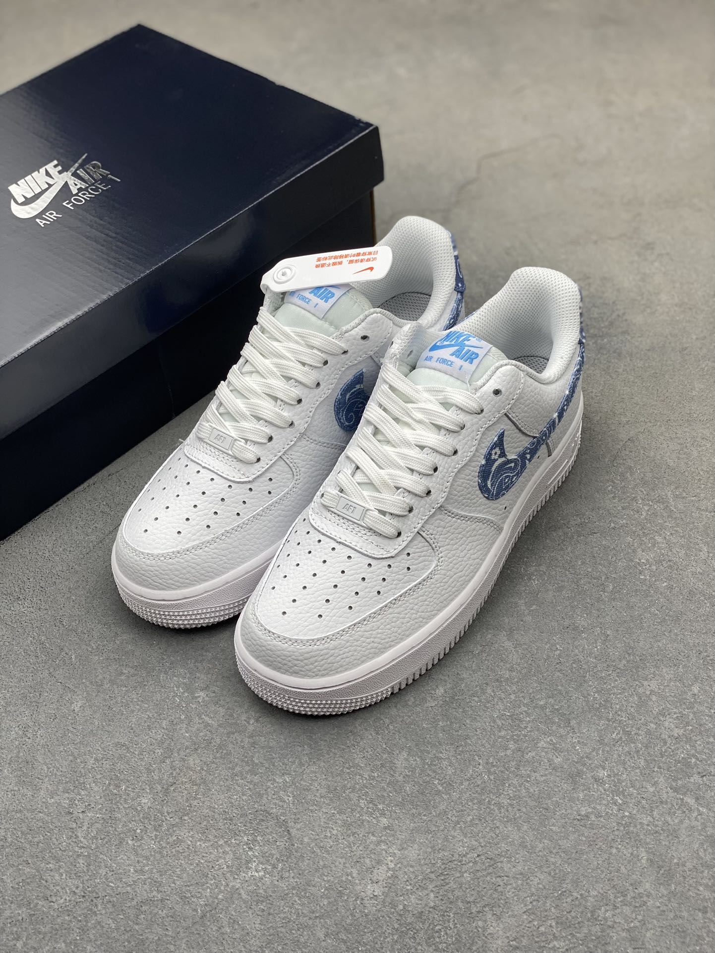 Nike Air Force 1 '07 Low White Paisley Casual Shoes DH4406-100 9 i1720891986 2693 2
