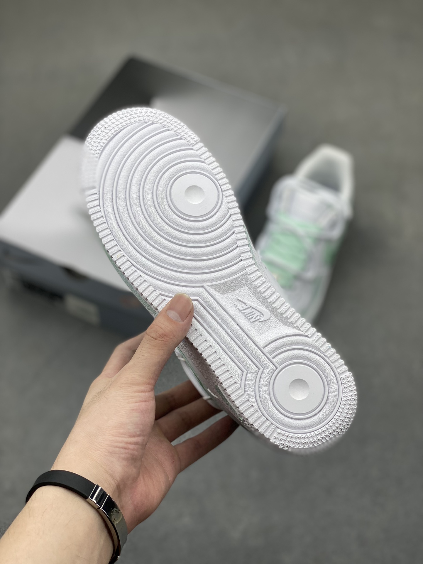 Nike Air Force 1 Low '07 Custom Anime Edition Sneakers 7 i1720984853 4388 0