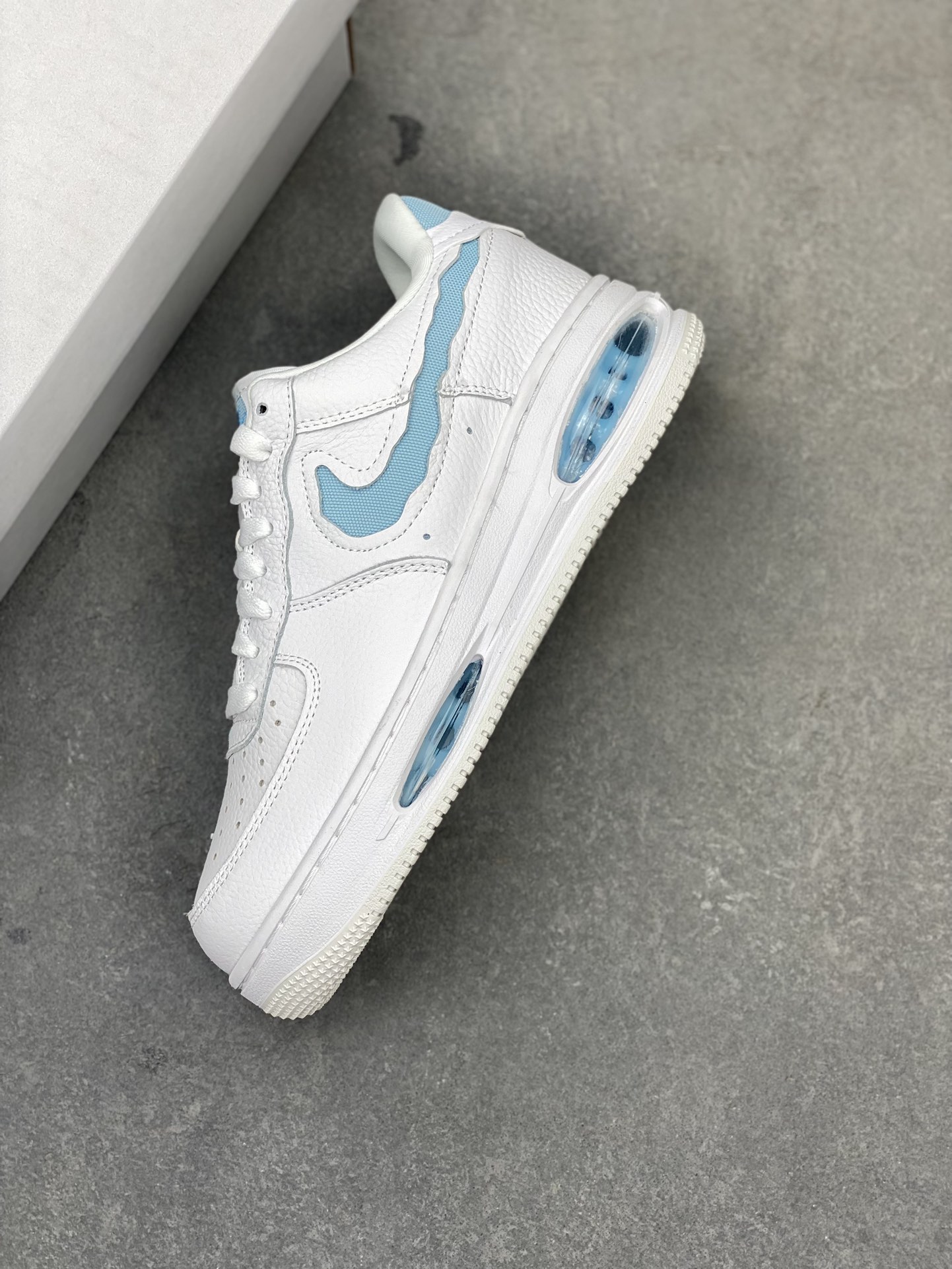 Nike Air Force 1 Low White Blue Cushioned Sneakers - Stylish & Comfortable 8 i1720984970 991 0