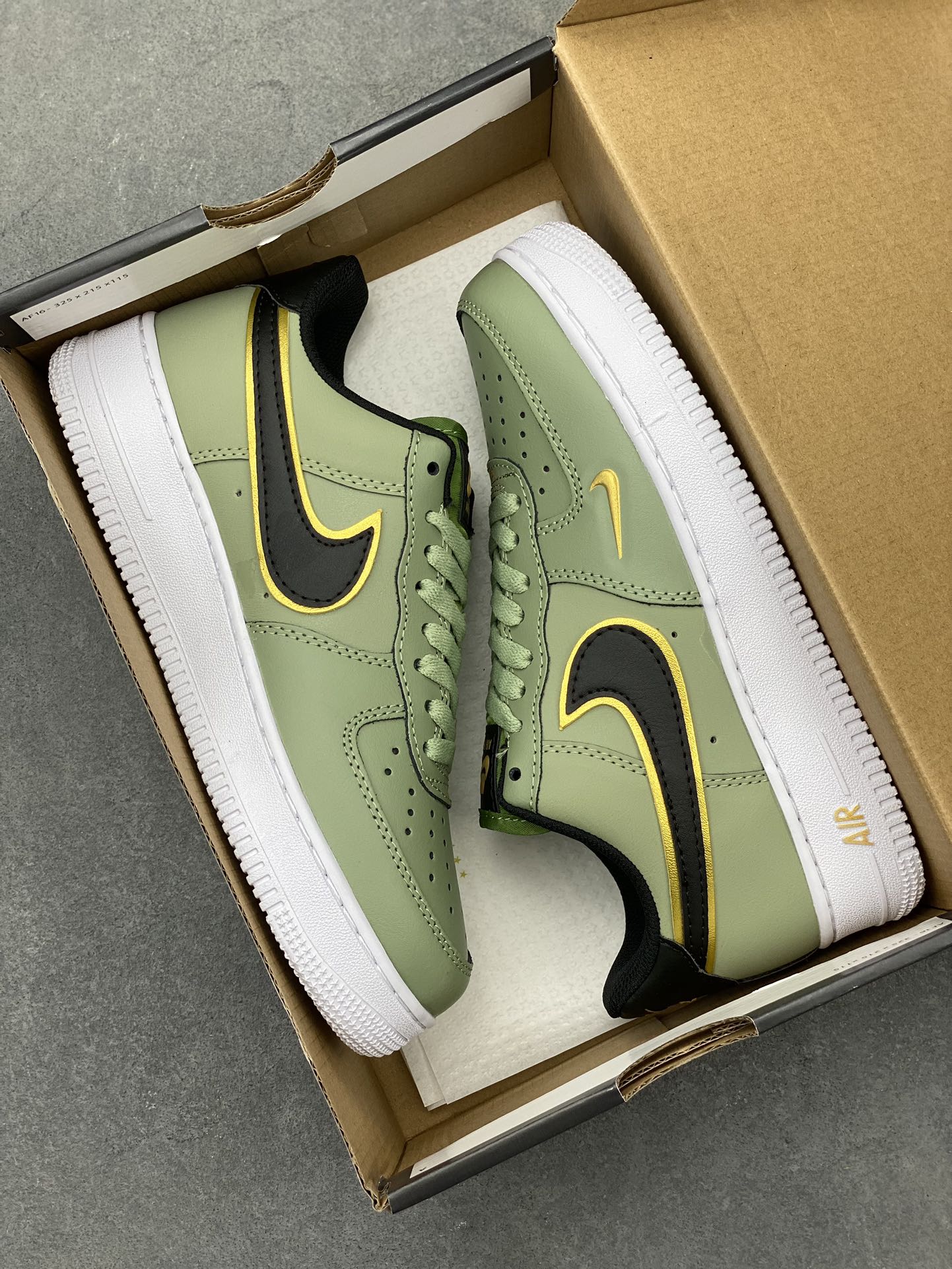 Nike Air Force 1 Low Olive Green: Pristine Craftsmanship & Comfort 10 i1720985299 3638 8