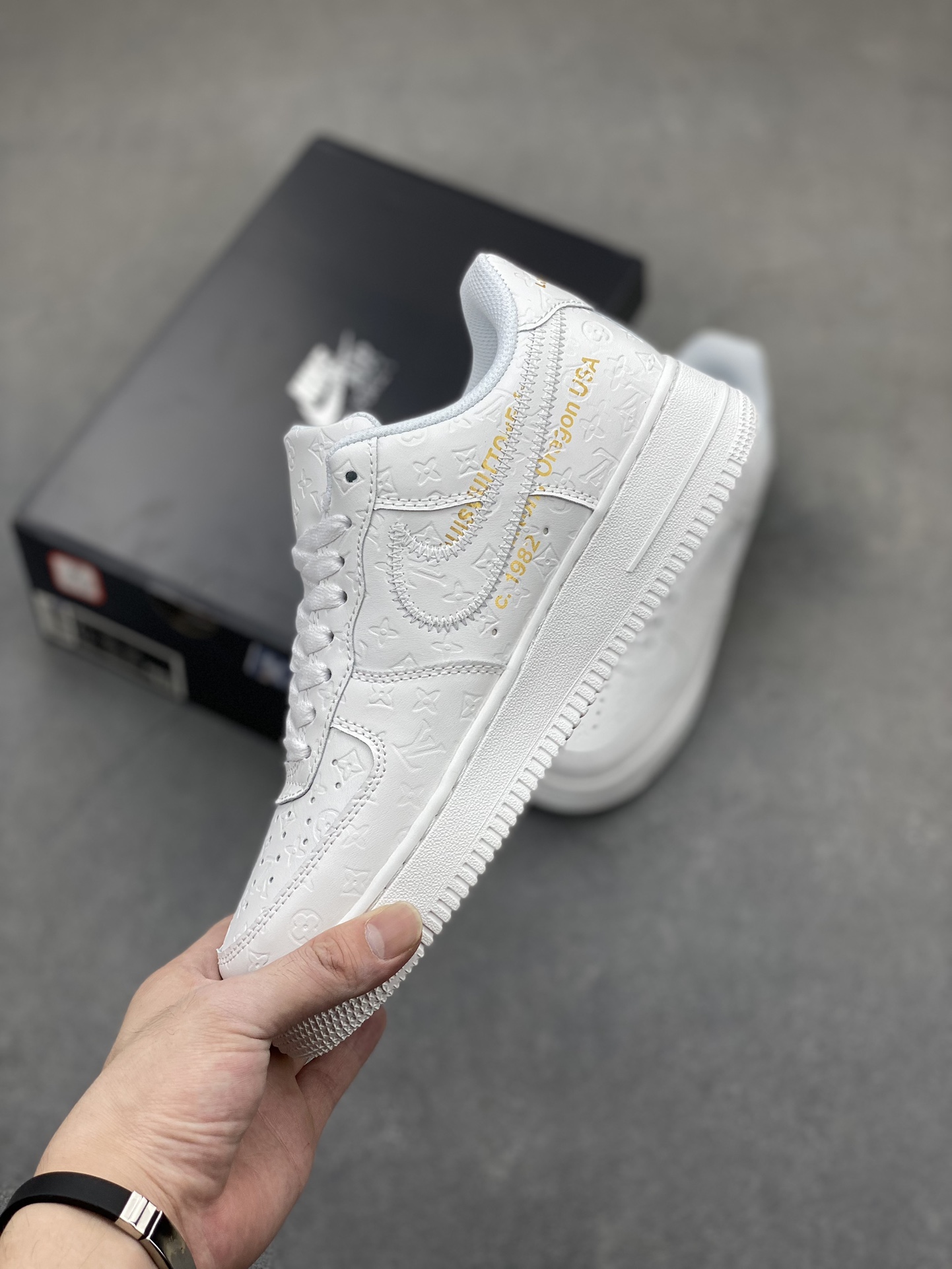 Nike Air Force 1 Low White Leather with Monogram Detail - Premium Quality 4 i1720985531 2168 2