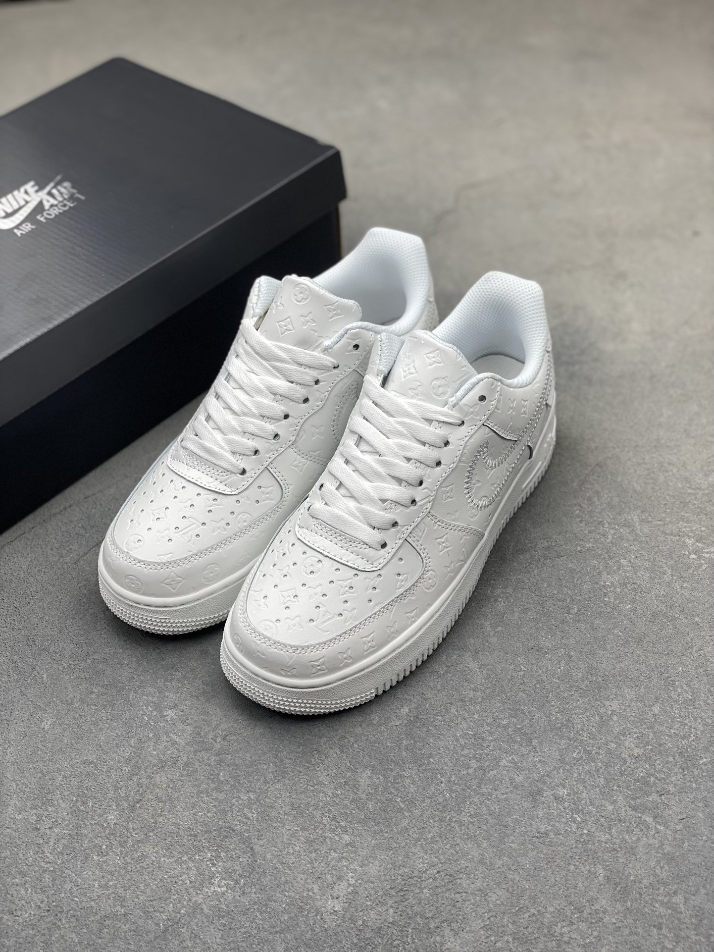 Nike Air Force 1 Low White Leather with Monogram Detail - Premium Quality 9 i1720985531 643 7