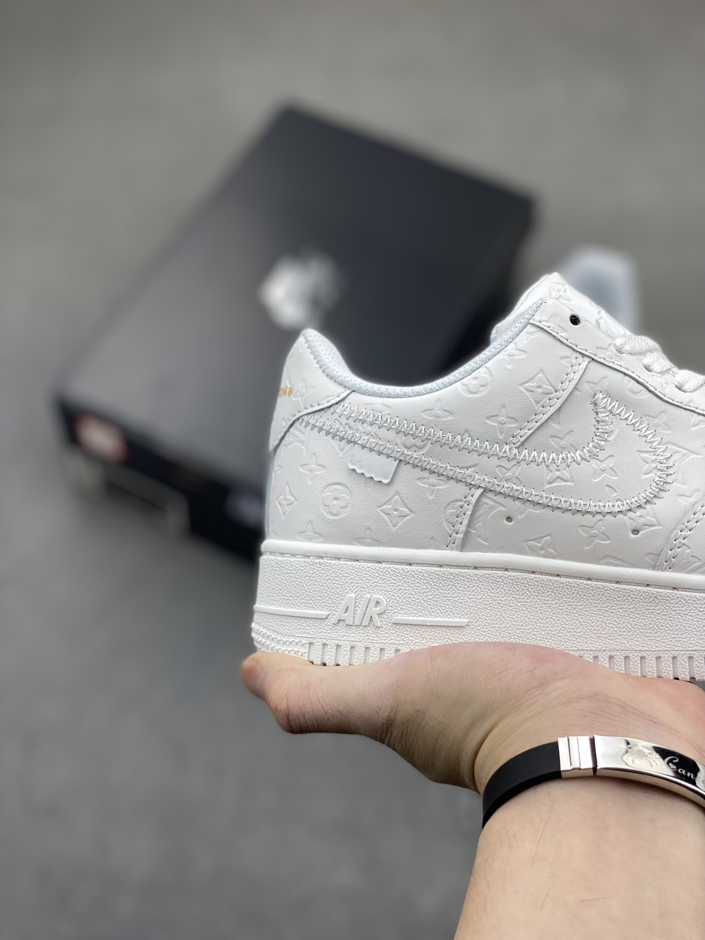 Nike Air Force 1 Low White Leather with Monogram Detail - Premium Quality 6 i1720985531 8005 5