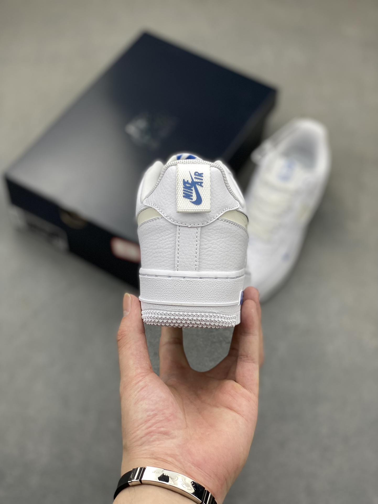 Nike Air Force 1 '07 Louis Vuitton Edition White Blue Low-Top Sneakers 5 i1721067313 8090 3