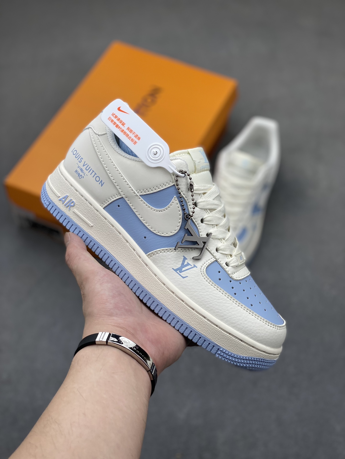 Nike Air Force 1 '07 Low Louis Vuitton Collab - White/Ice Blue Sneakers 2 i1721161751 1758 4