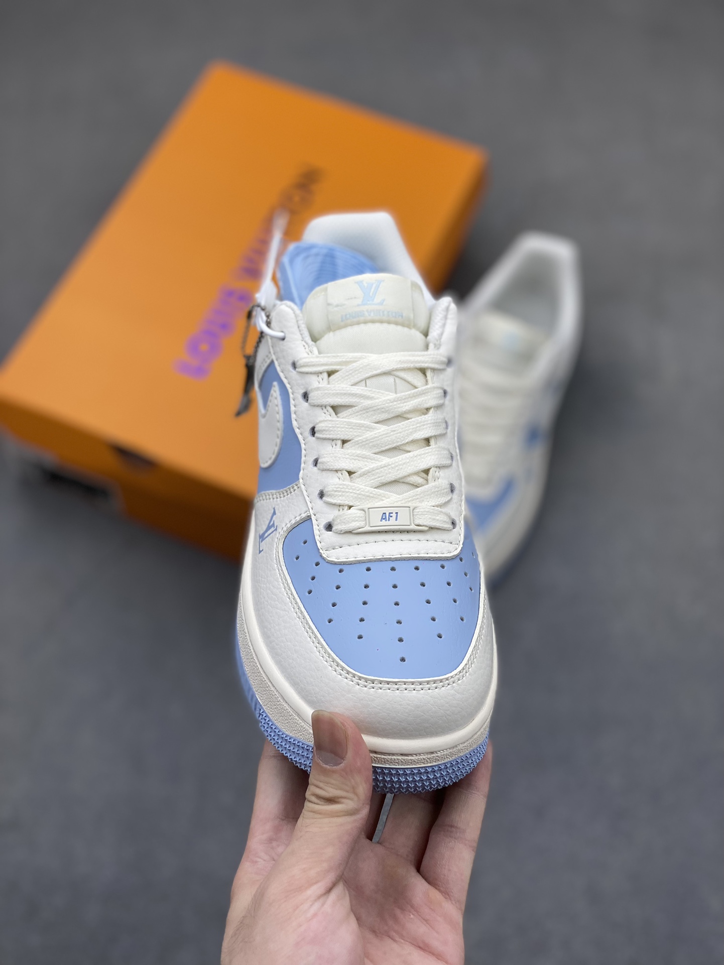 Nike Air Force 1 '07 Low Louis Vuitton Collab - White/Ice Blue Sneakers 3 i1721161751 4863 5