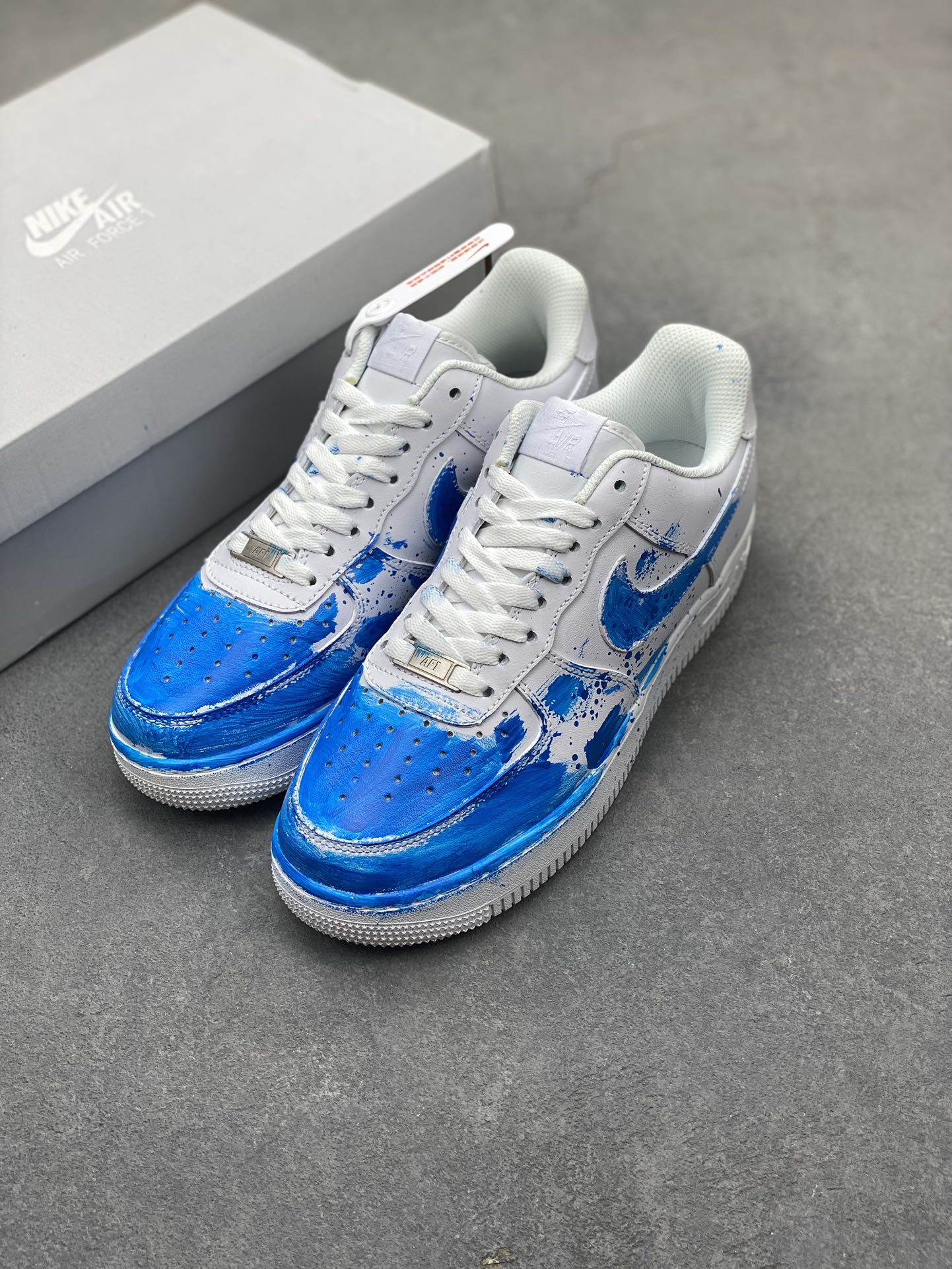 Nike Air Force 1 '07 Low Custom Graffiti Sneakers - Unique Hand-Painted Design 9 i1721162244 1408 4