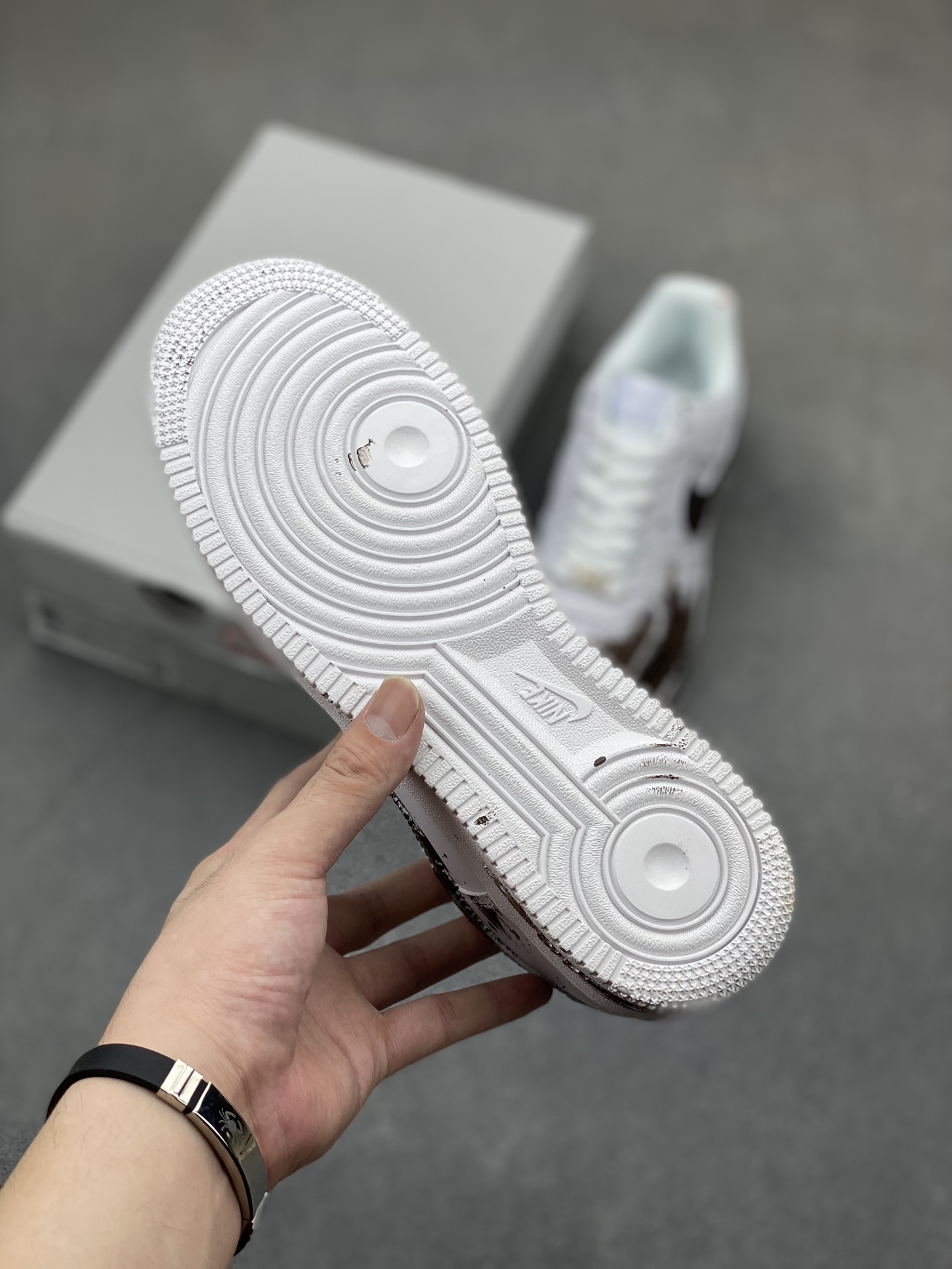 Nike Air Force 1 '07 Low Custom Anime Graffiti Sneakers - White/Brown 7 i1721162285 4644 4