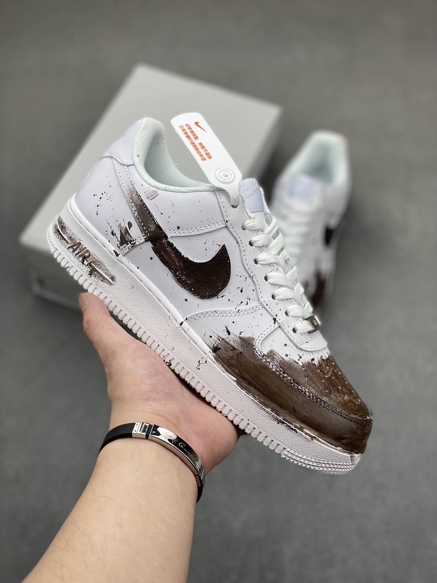 Nike Air Force 1 '07 Low Custom Anime Graffiti Sneakers - White/Brown 2 i1721162286 2270 6