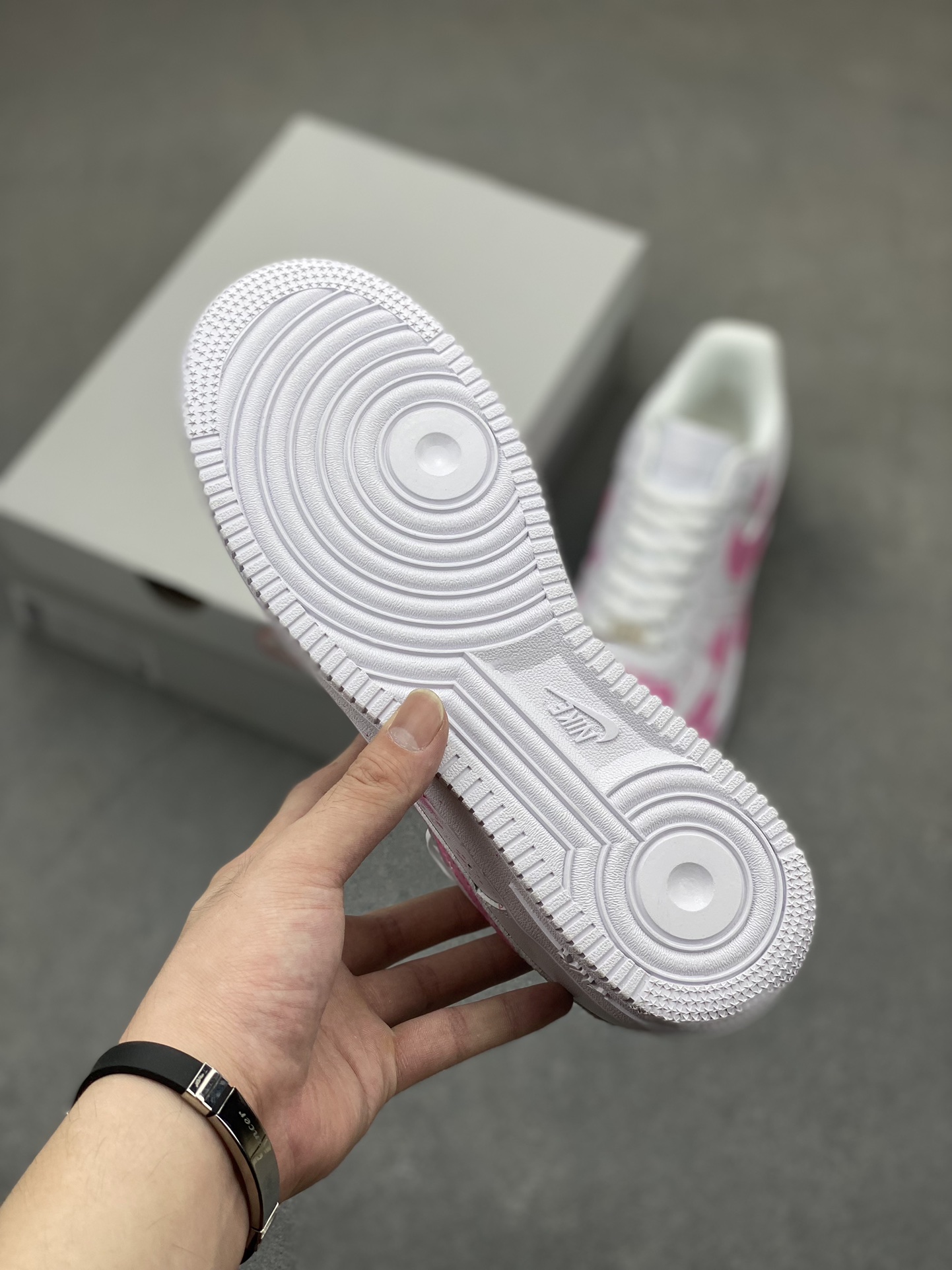 Nike Air Force 1 '07 Custom Graffiti Sneakers - Unique Hand-Painted Design 7 i1721162304 2538 0