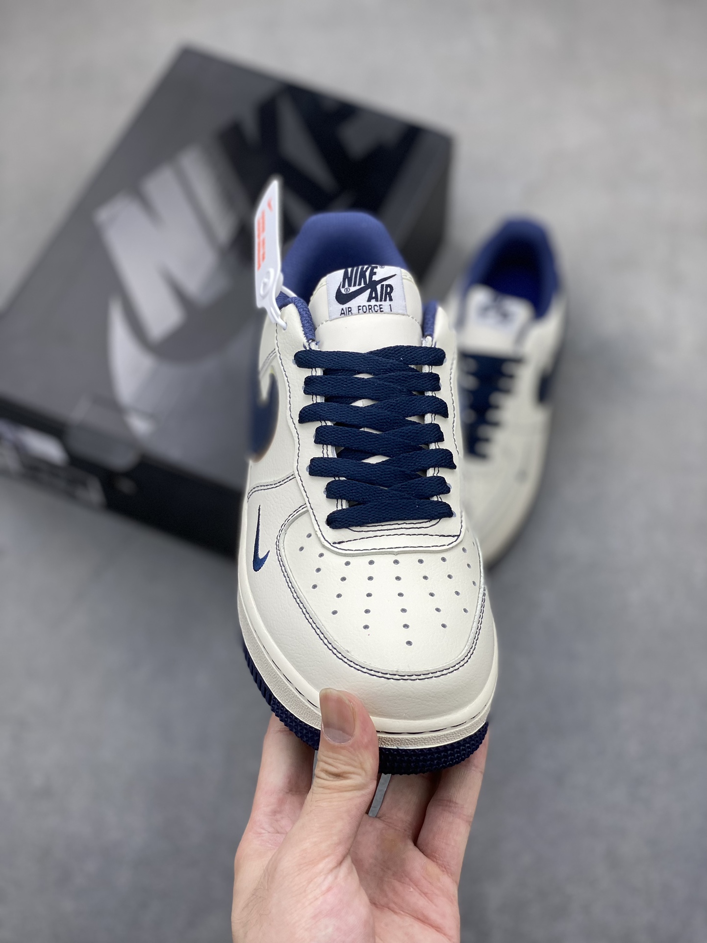 Nike Air Force 1 '07 Low Supreme White Blue Silver Casual Sneakers 3 i1721239781 5027 8