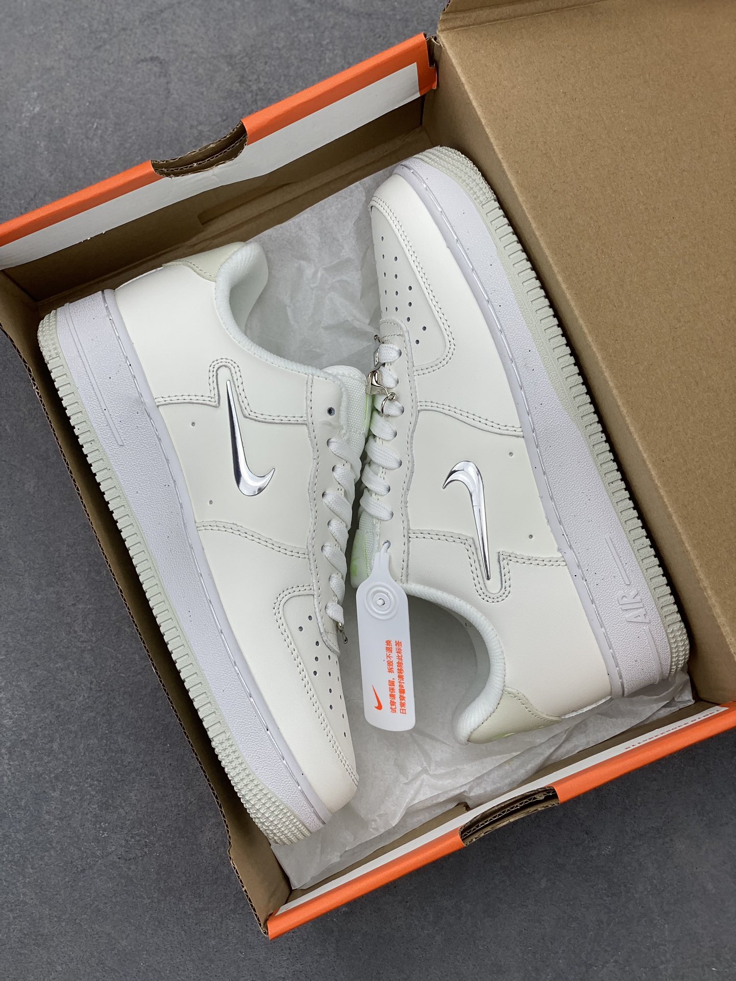 Nike Air Force 1 '07 Low White Silver Casual Sneakers FN8540-100 10 i1721239873 6759 4