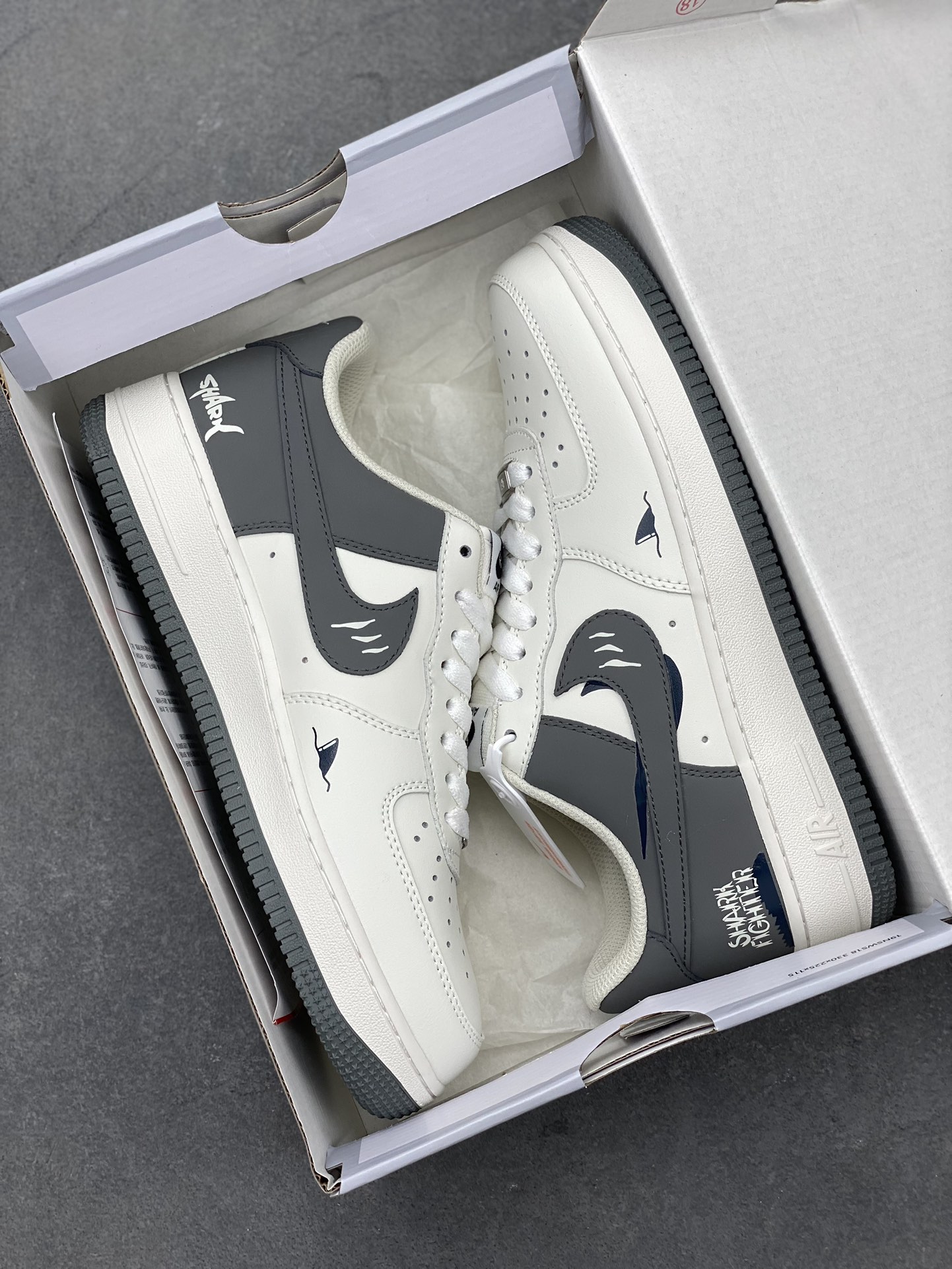 Nike Air Force 1 '07 Low "Shark" Casual Sneakers DB3301-220 10 i1721331122 3279 5