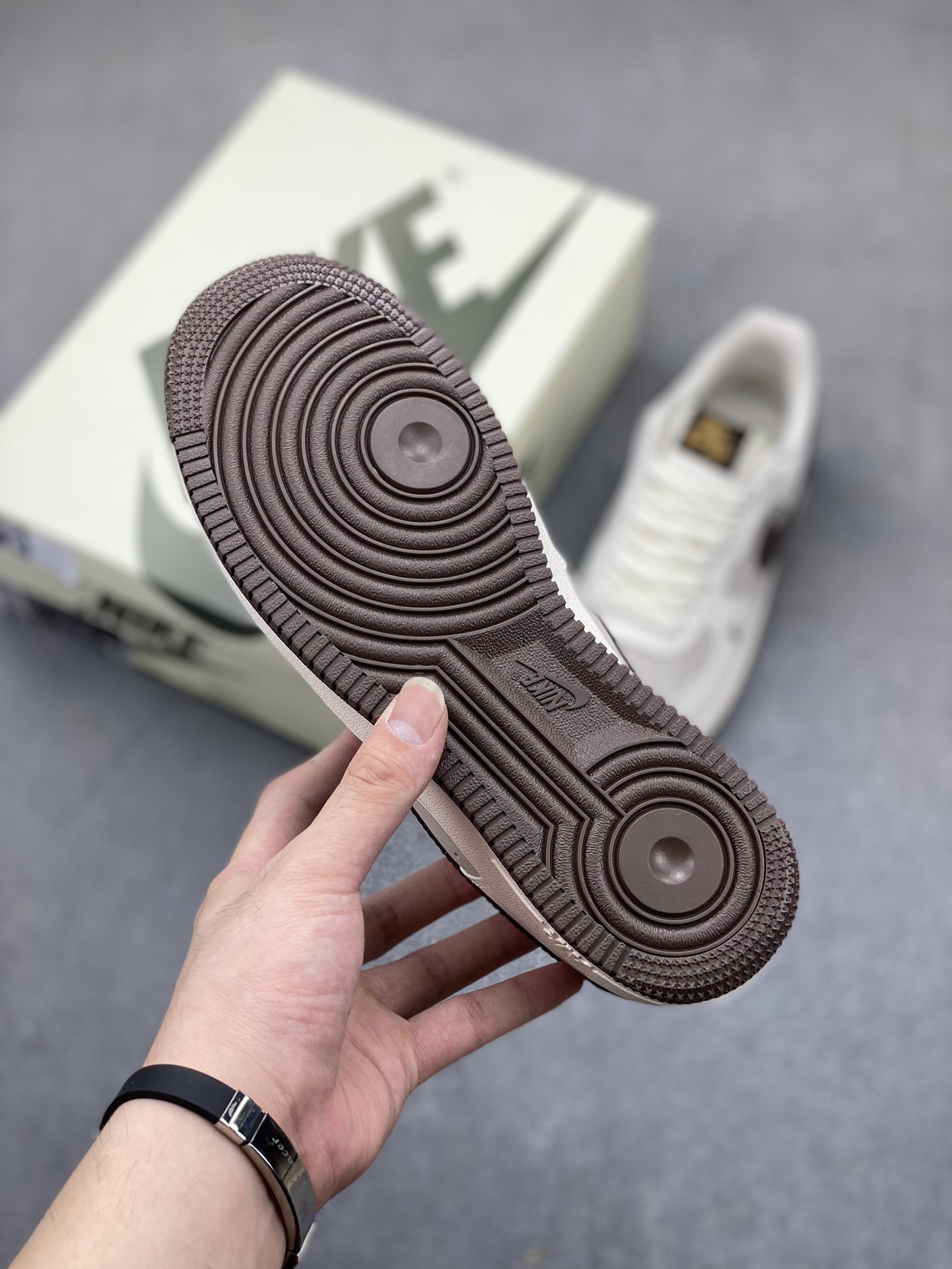 Nike Air Force 1 '07 Low Custom Leather Casual Sneakers - Louis Vuitton 7 i1721588763 4870 8