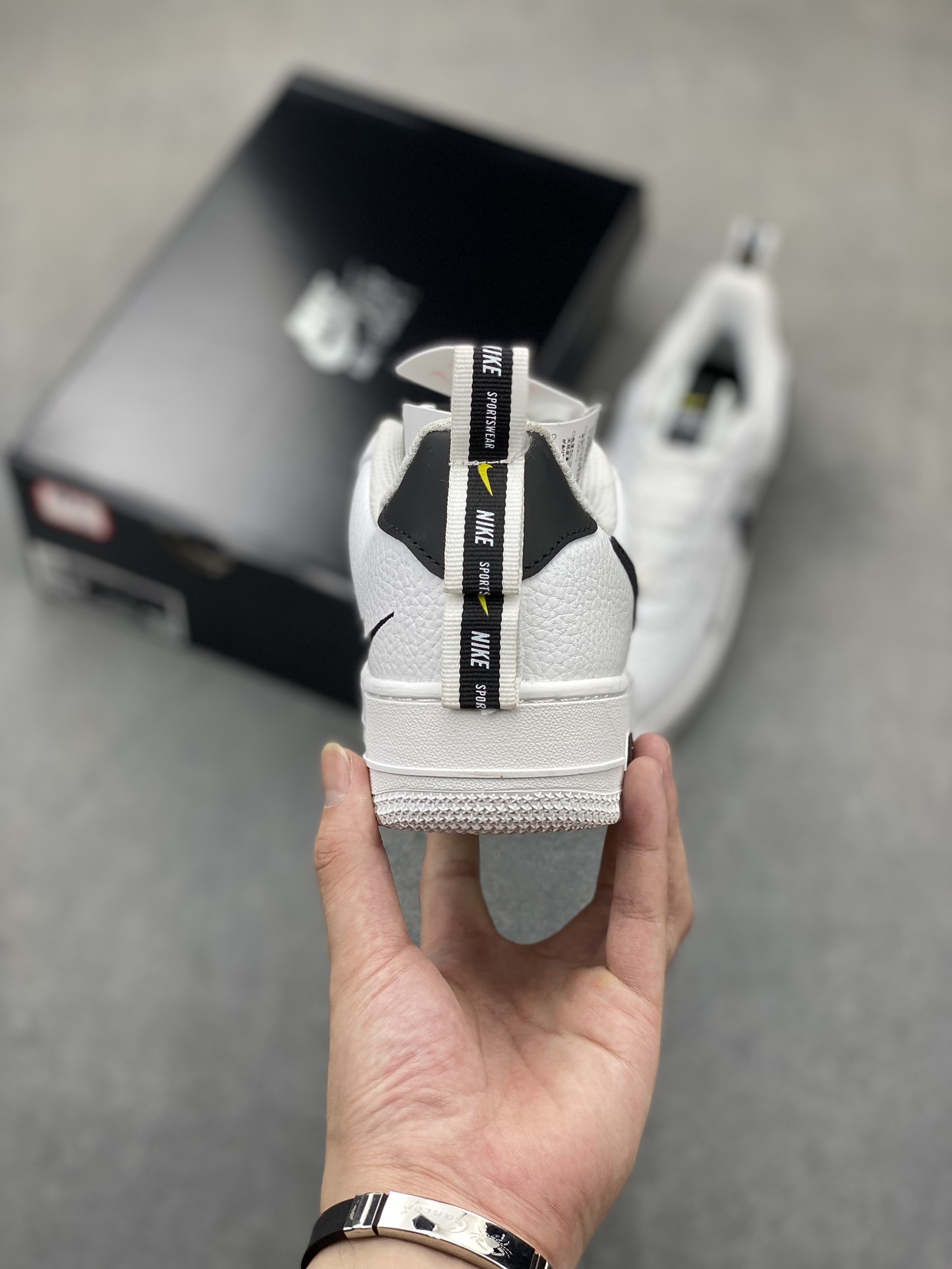 Nike Air Force 1 '07: Low-Top Casual Sneakers - Style & Comfort Combined 5 i1721588882 1794 1