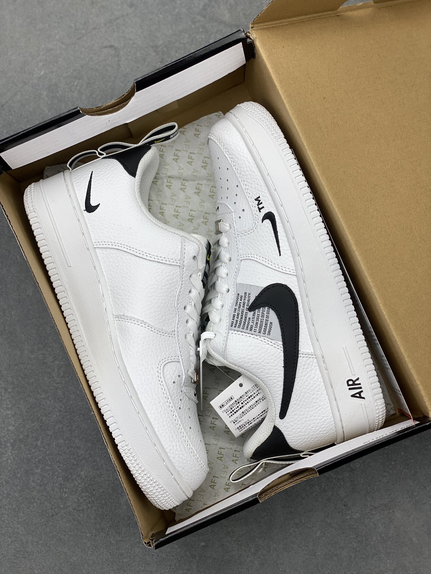 Nike Air Force 1 '07: Low-Top Casual Sneakers - Style & Comfort Combined 10 i1721588882 9984 3
