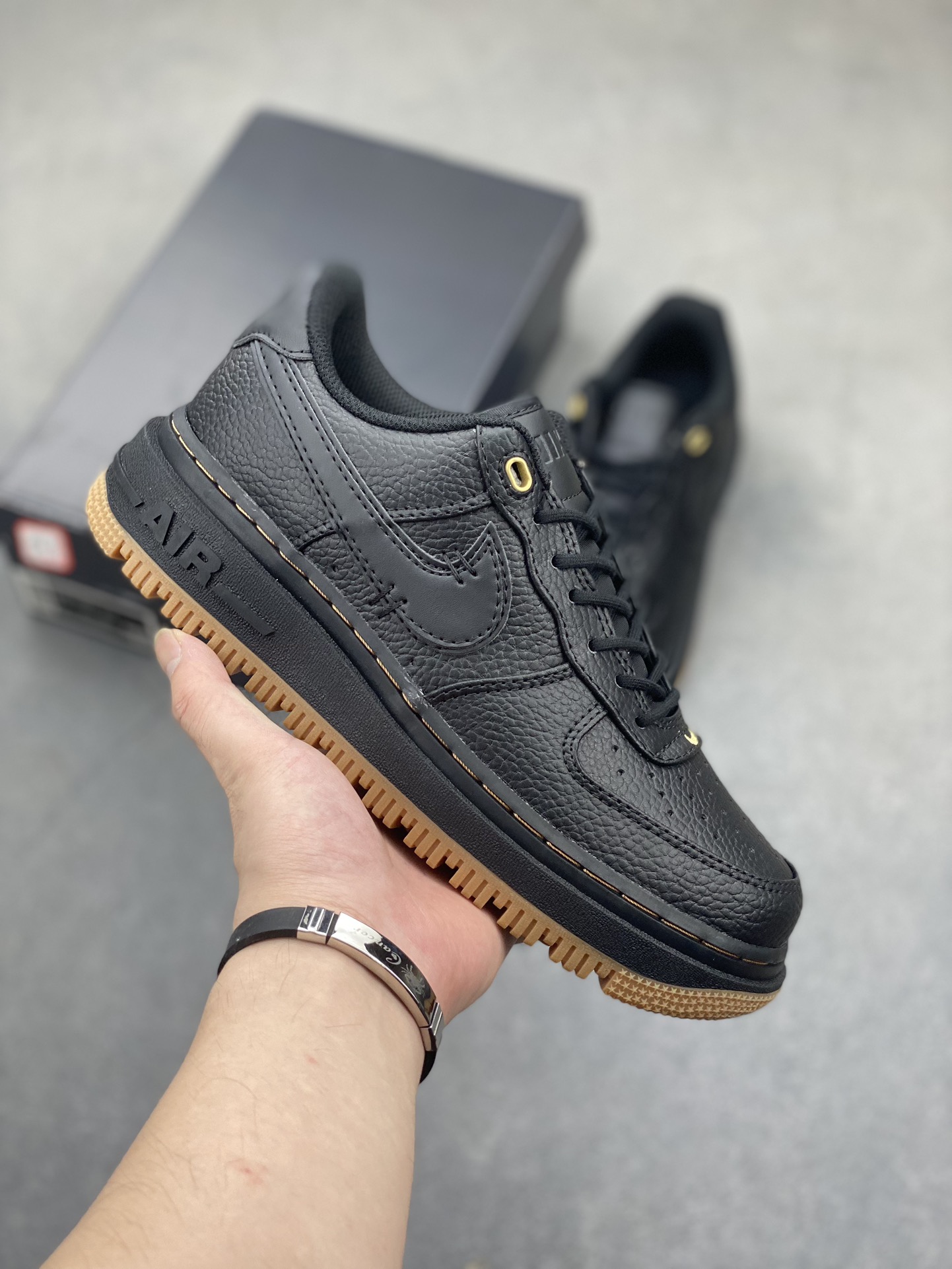 Nike Air Force 1 Low Black Leather Casual Sneakers DB4109-001 2 i1722024888 8257 6