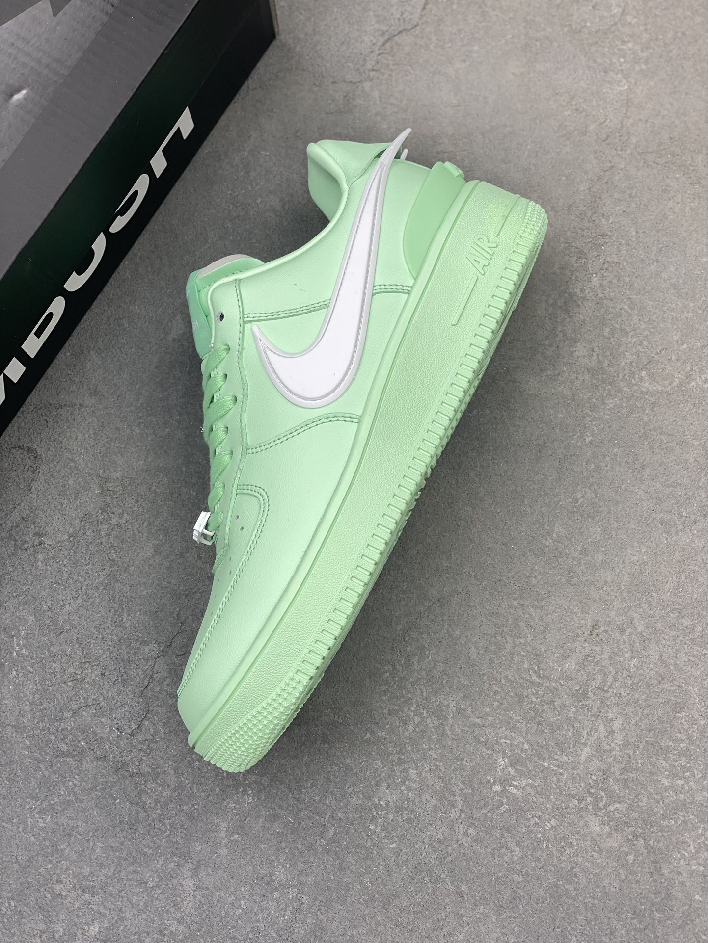 AMBUSH x Nike Air Force 1 Low SP Phantom Mint Green Sneakers 8 i1722024922 6006 2