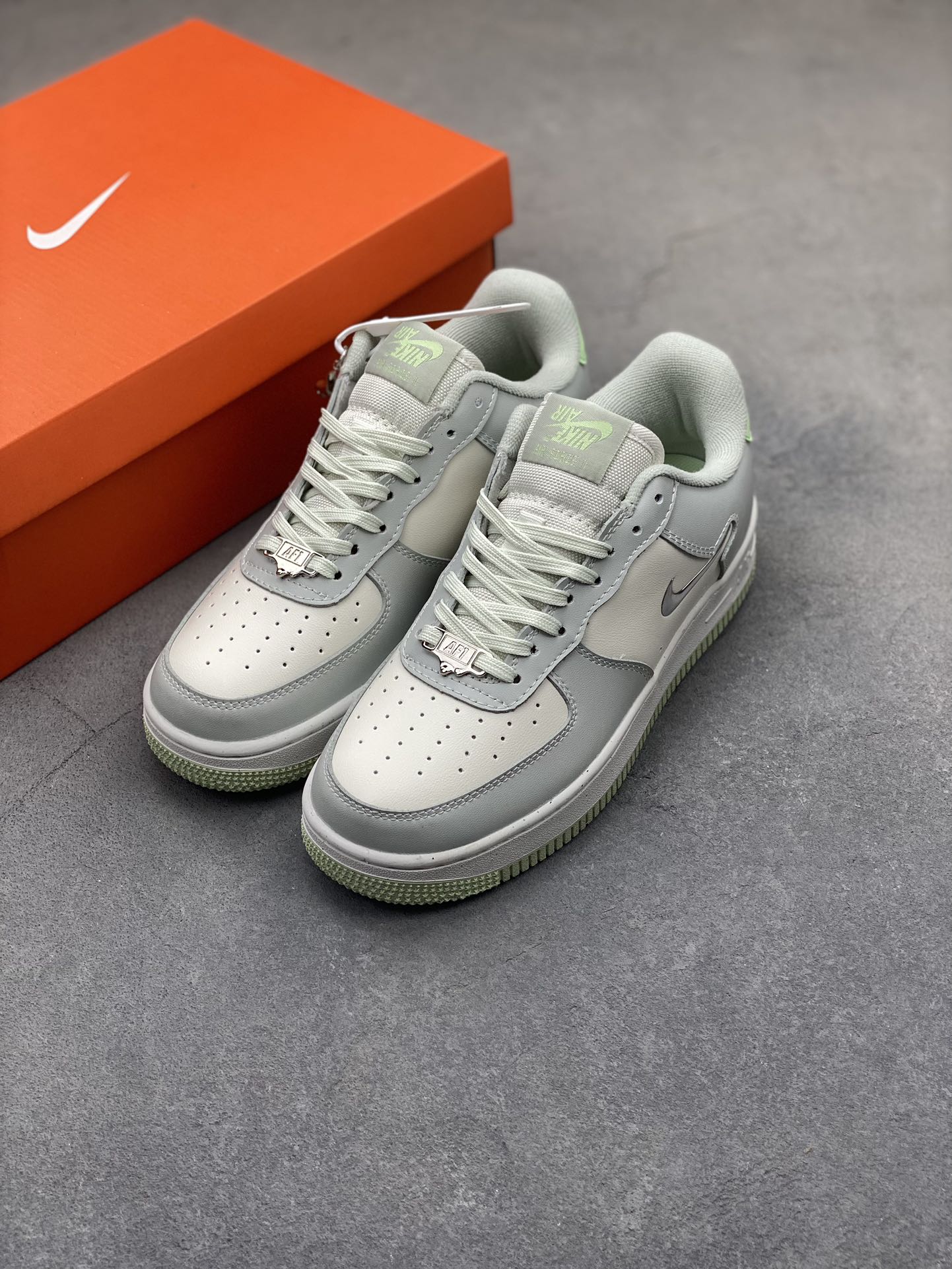 Nike Air Force 1 Low Sneakers - Grey & White - FN8540-001 9 i1722024964 5960 4