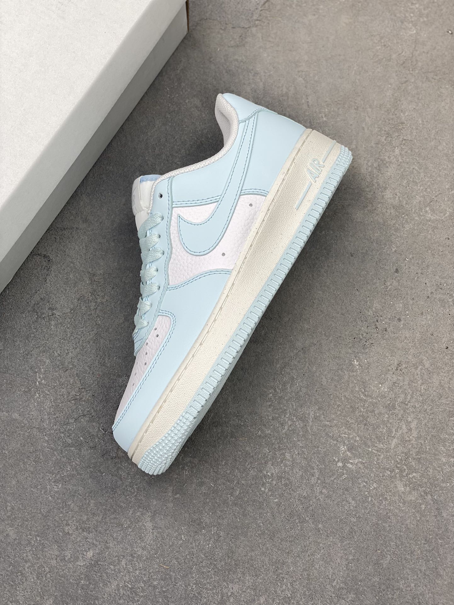 Nike Air Force 1 Low HF5385-400 Light Blue Casual Sneakers 8 i1722107391 6519 0