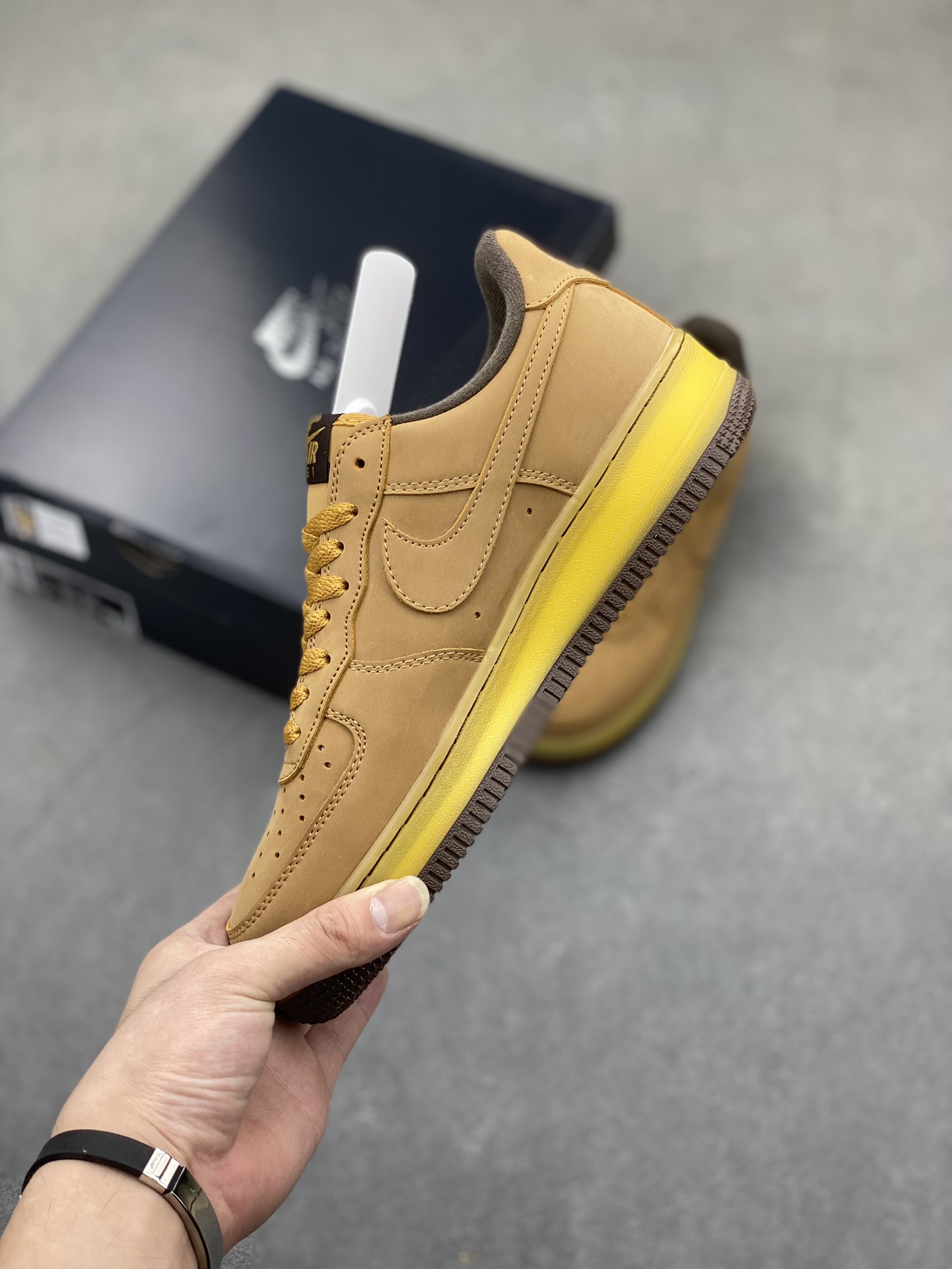 Nike Air Force 1 Low Wheat Gold Casual Shoes DC7504-700 4 i1722107450 1803 7