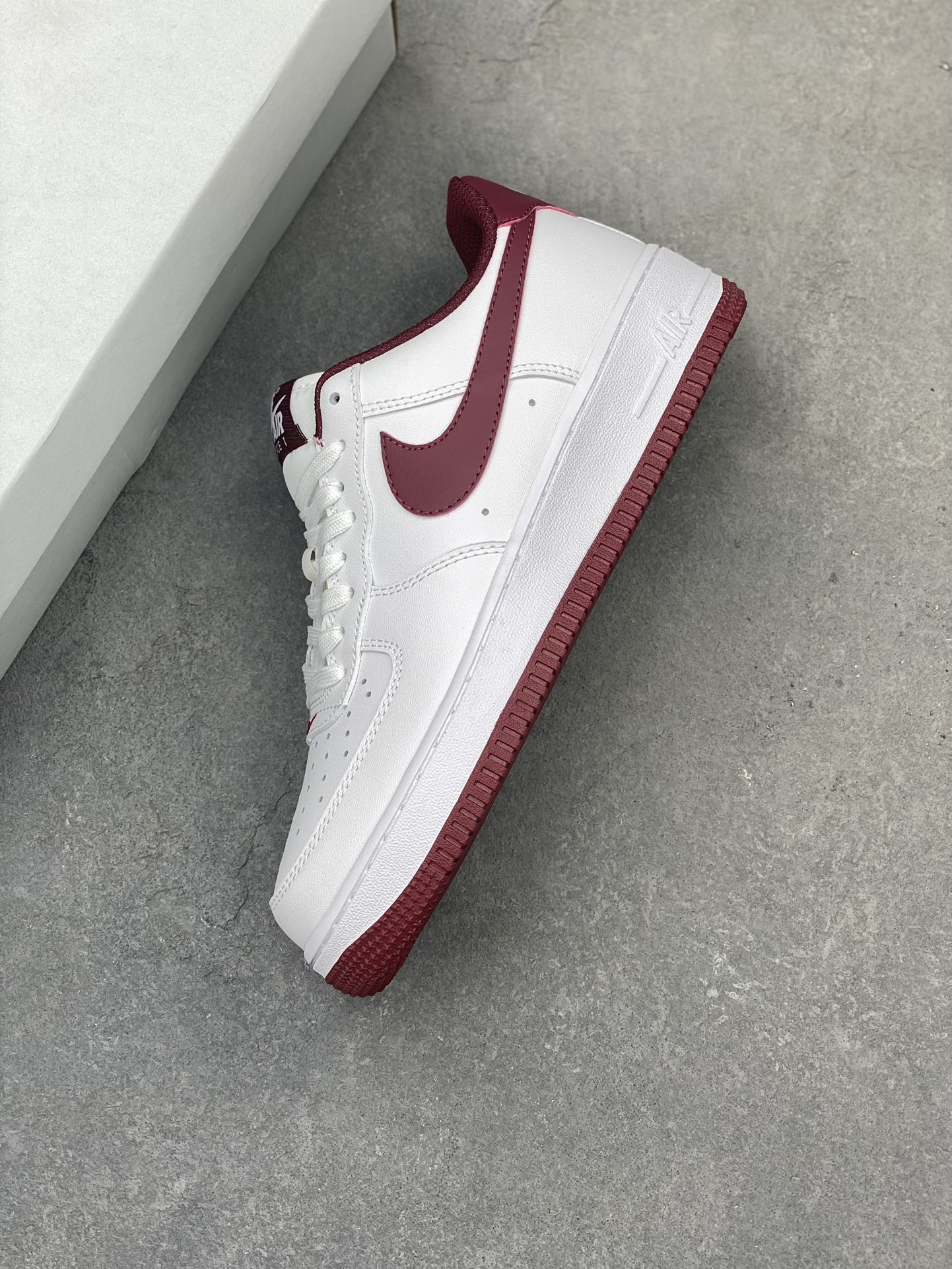 Nike Air Force 1 Low White Burgundy Casual Shoes FV5948-105 8 i1722107568 4682 5
