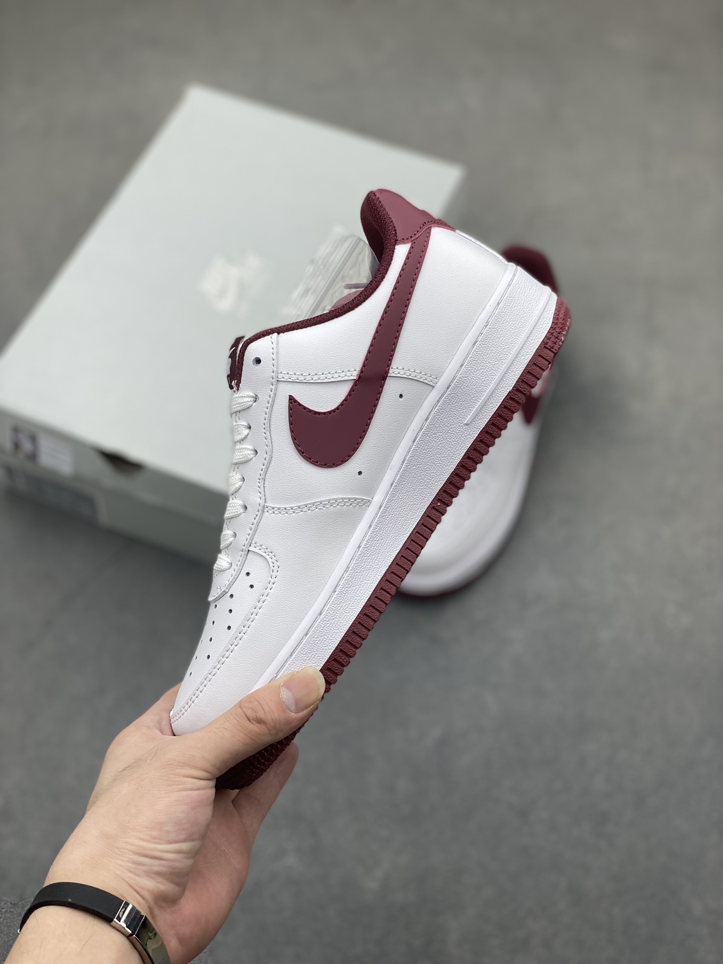 Nike Air Force 1 Low White Burgundy Casual Shoes FV5948-105 4 i1722107568 5584 2