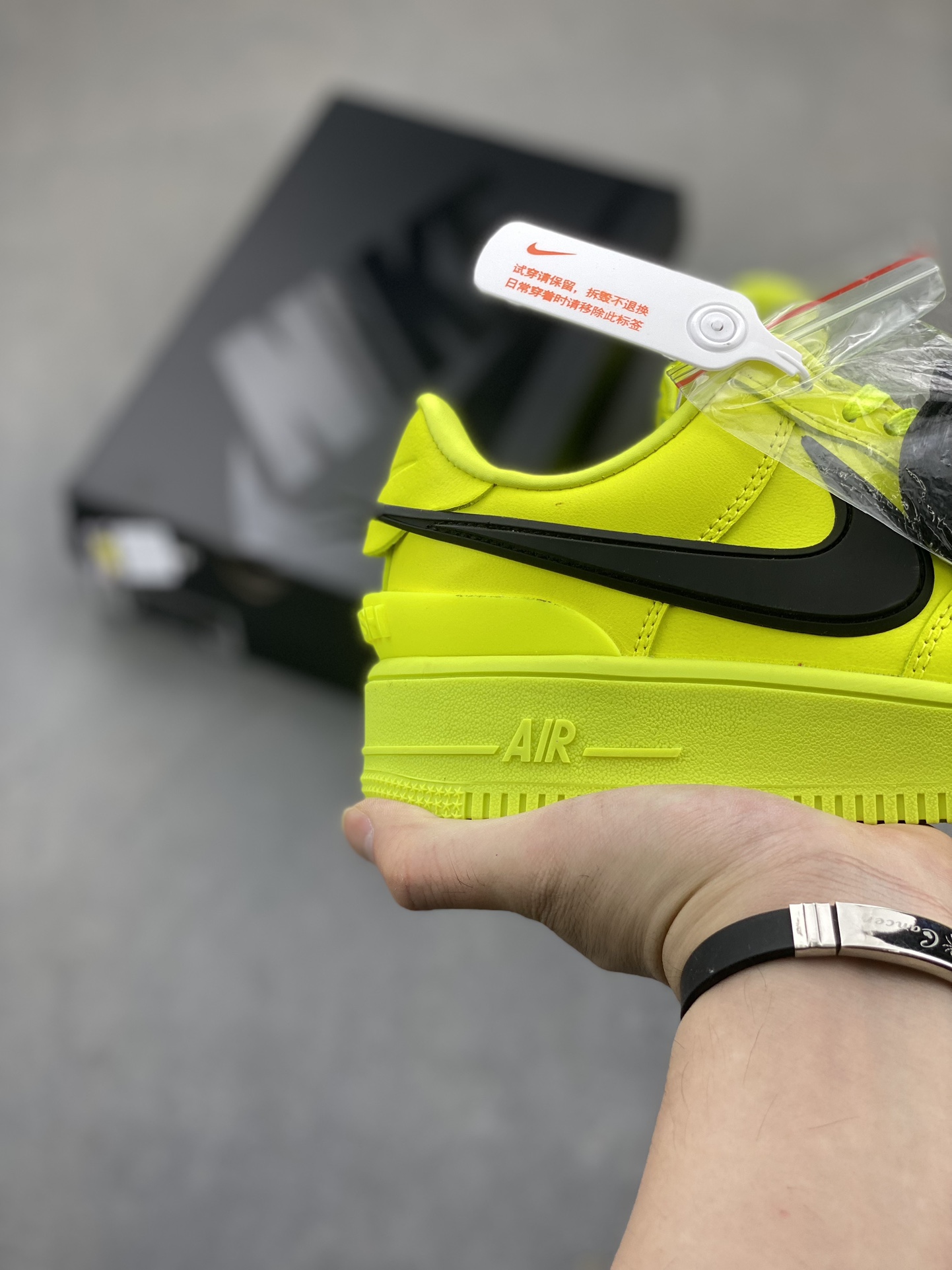 Nike Air Force 1 Low DV3464-019 - Low-Top Sneakers in Neon Yellow and Black 6 i1722107639 399 5