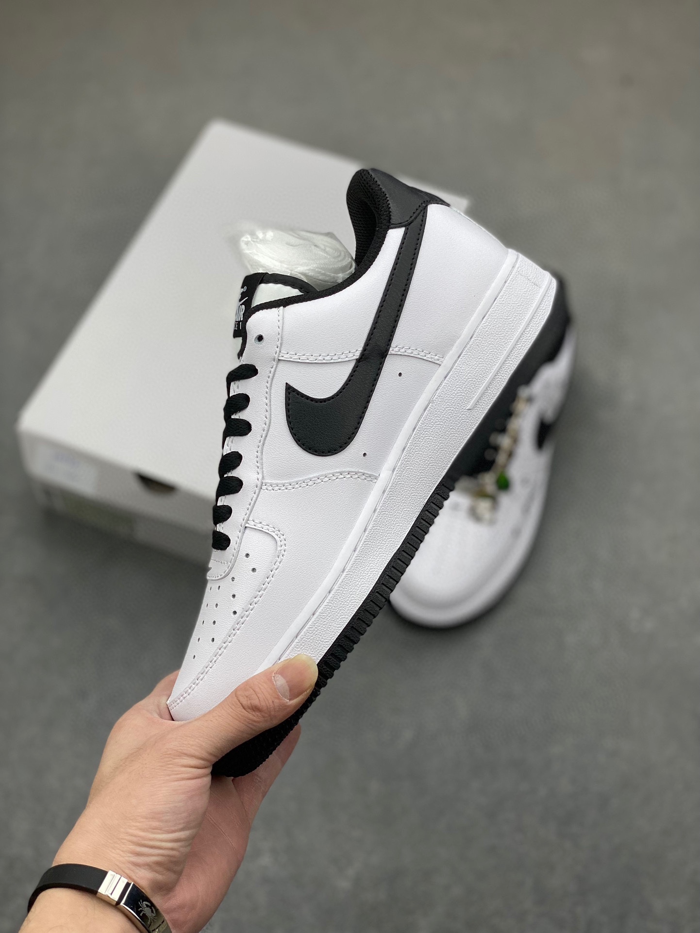 Nike Air Force 1 '07 Low Panda Custom Sneakers - Limited Edition 4 i1722108264 608 1
