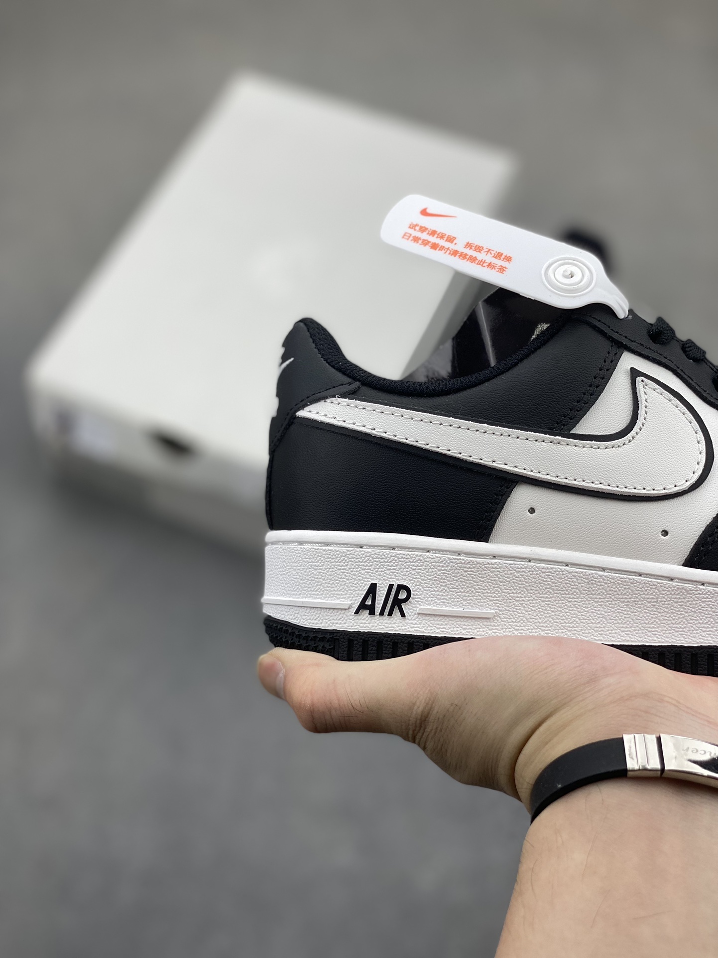 Nike Air Force 1 '07 Low Black/White Casual Shoes DV0788-001 6 i1722108300 477 2