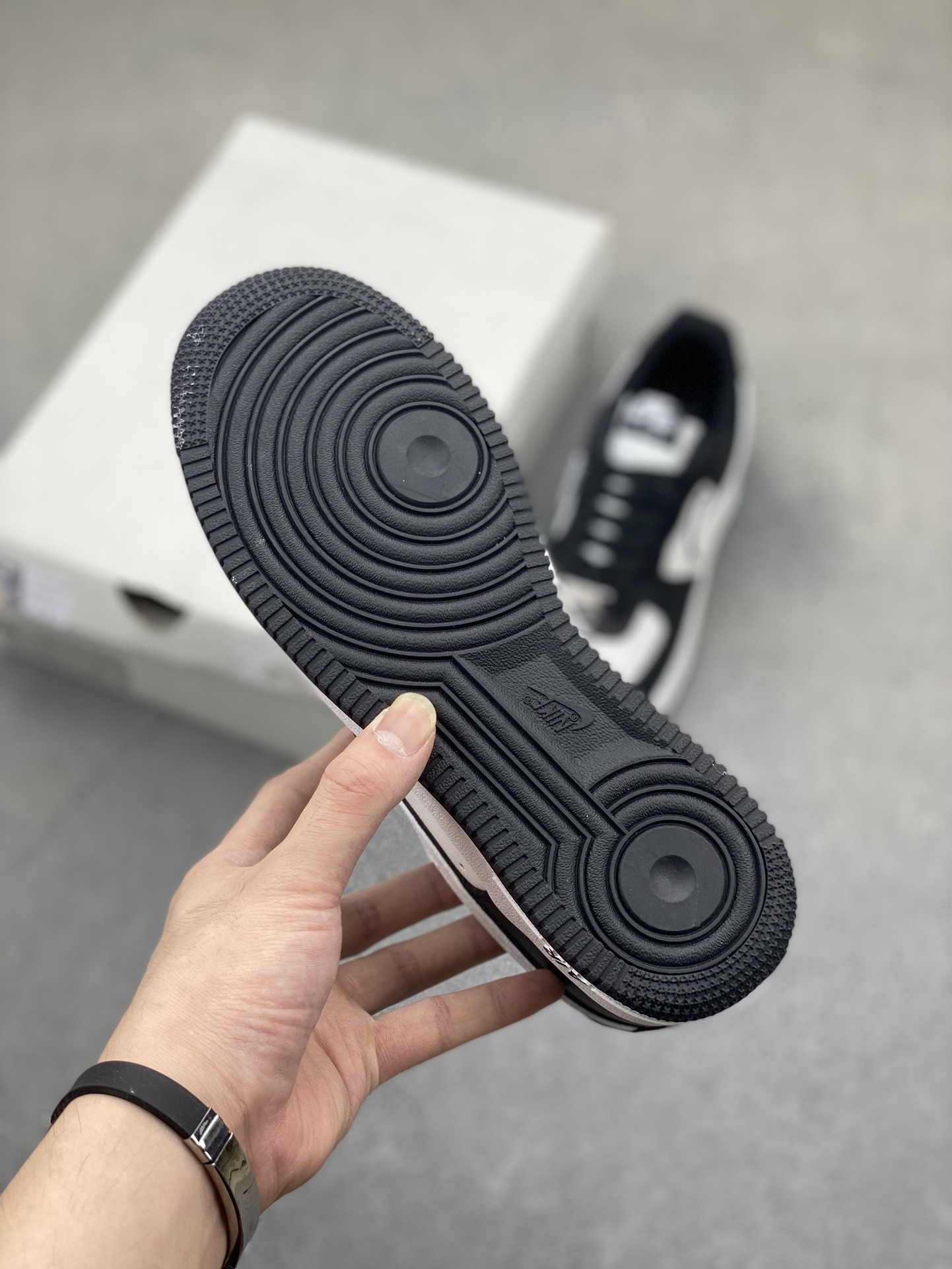 Nike Air Force 1 '07 Low Black/White Casual Shoes DV0788-001 7 i1722108300 6016 7