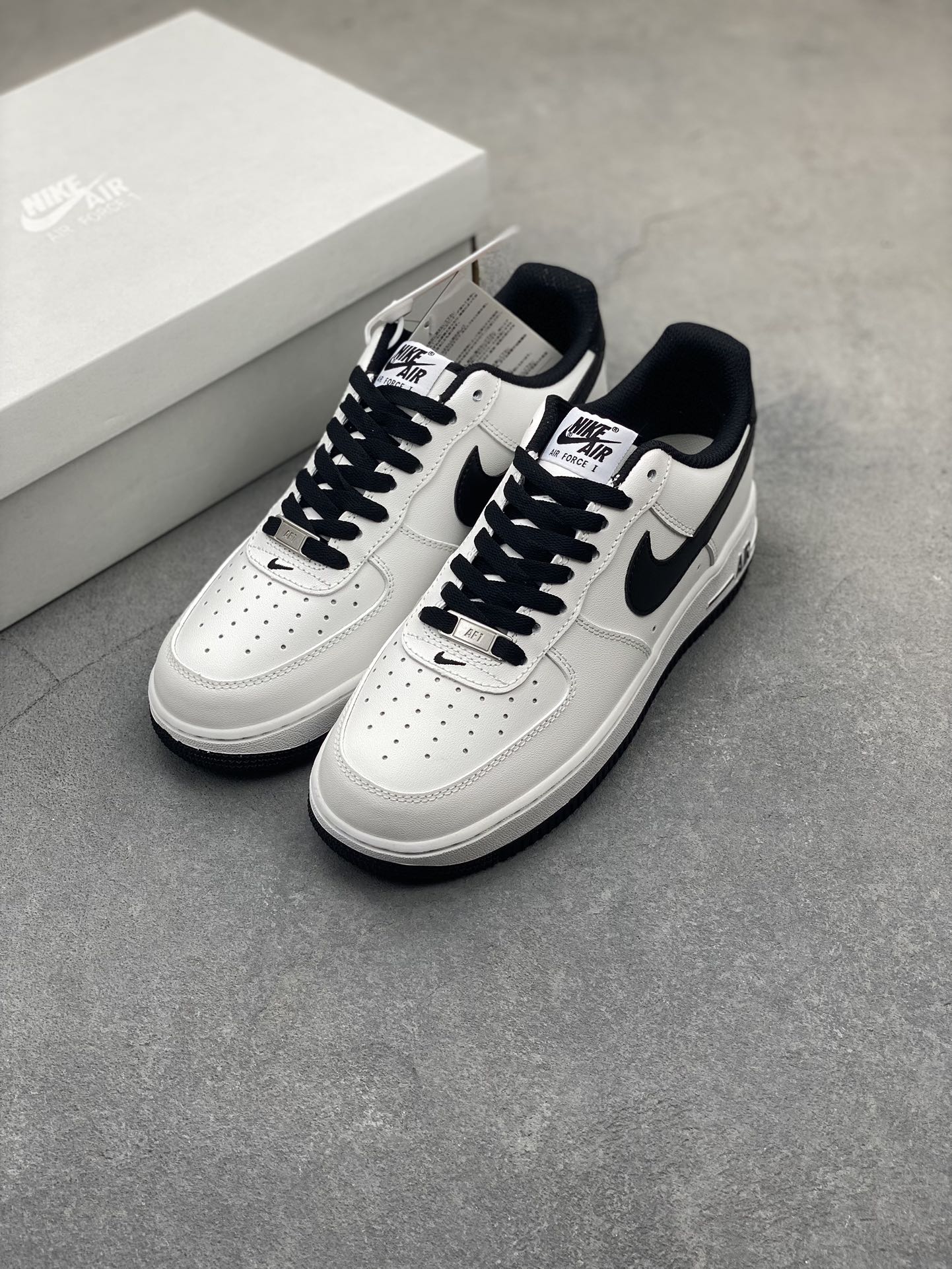 Nike Air Force 1 '07 Low White Black Casual Shoes - DH7561-102 9 i1722108350 6414 3