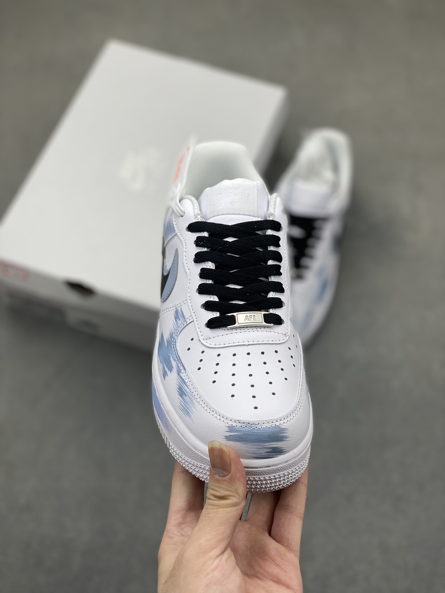 Nike Air Force 1 Low Custom Anime White Blue Black Sneakers 3 i1722194451 5977 4