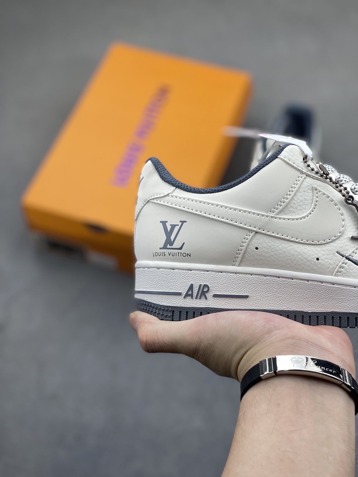 Nike Air Force 1 Low '07 Louis Vuitton Collab - Cream/Gray, Limited Edition 6 i1722365280 1114 5