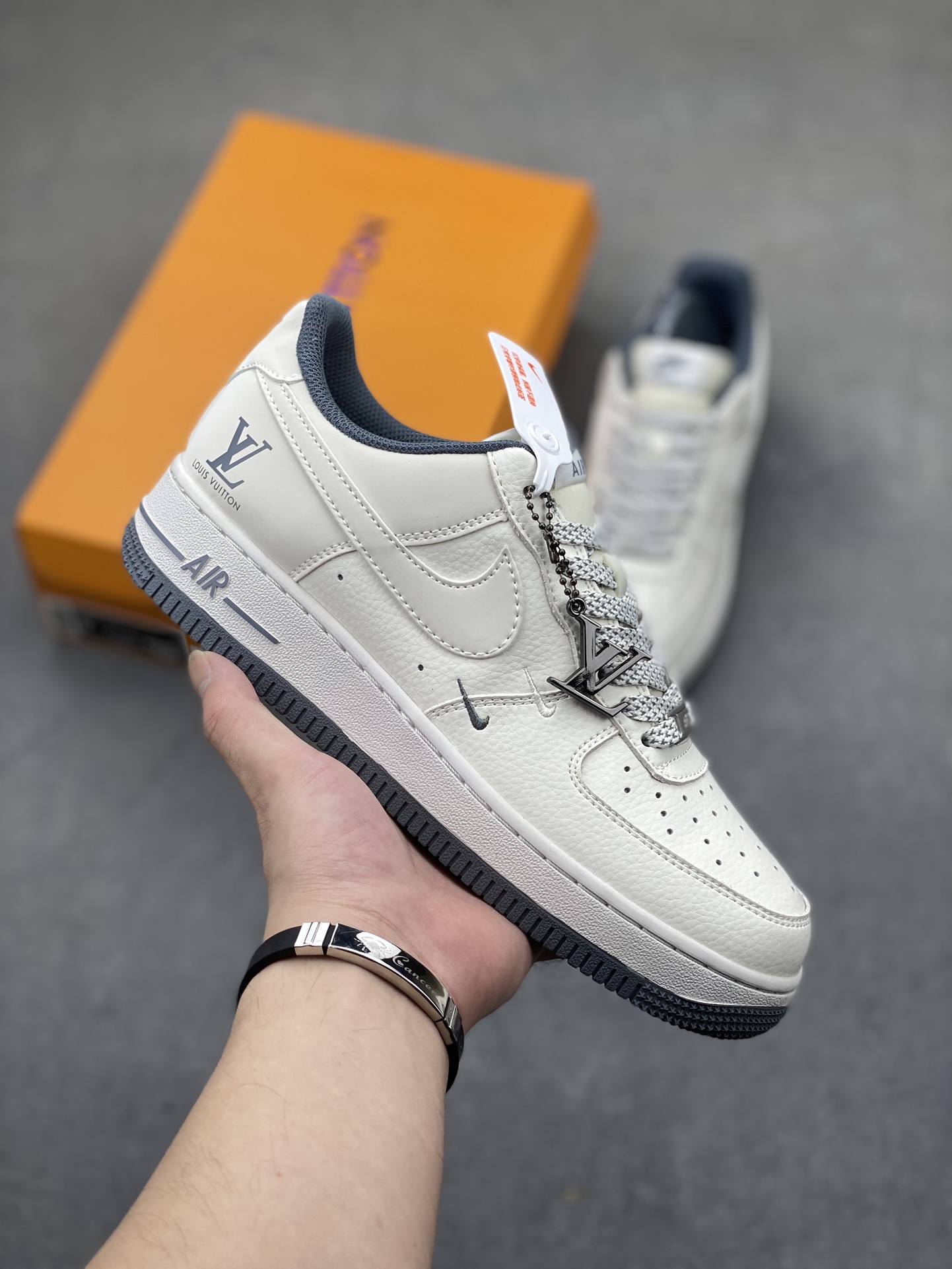 Nike Air Force 1 Low '07 Louis Vuitton Collab - Cream/Gray, Limited Edition 2 i1722365281 578 7