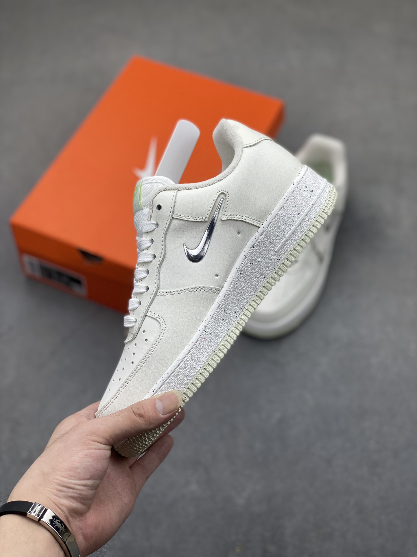 Nike Air Force 1 Low White/Grey Casual Sneakers FN8540-100 4 i1722365575 139 5