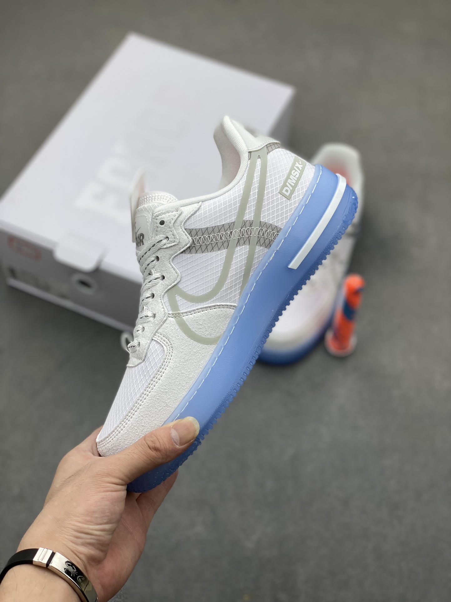 Nike Air Force 1 React QS 'Light Bone' Low-Top Sneakers 4 i1722457396 9932 0