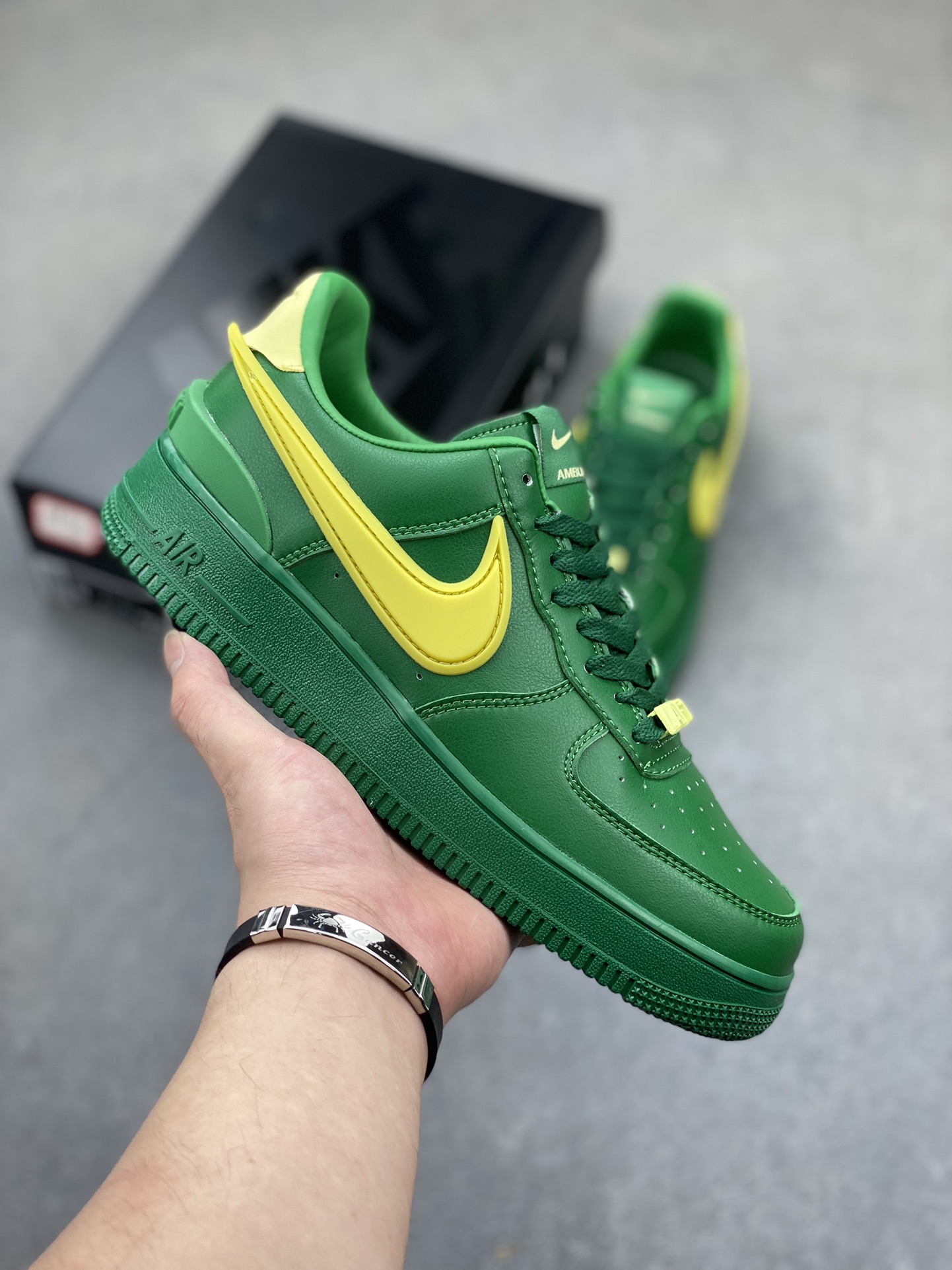 AMBUSH x Nike Air Force 1 Low SP Phantom Green Sneakers 2 i1722457792 5587 2