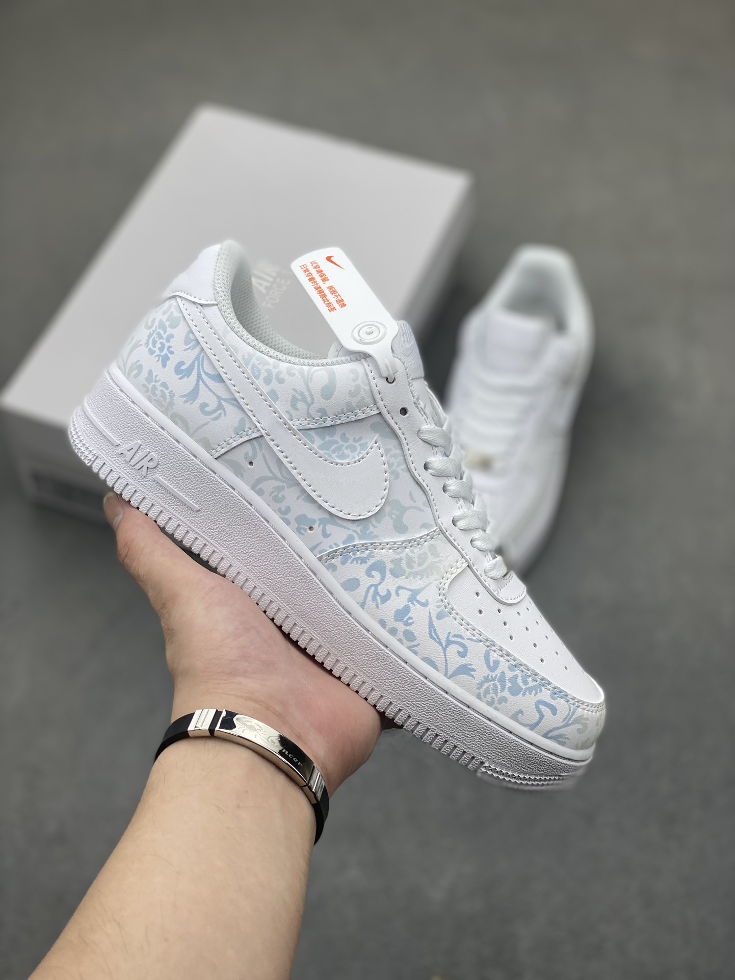 Nike Air Force 1 Low White Floral Casual Sneakers DD8959-100 2 i1722542615 392 7