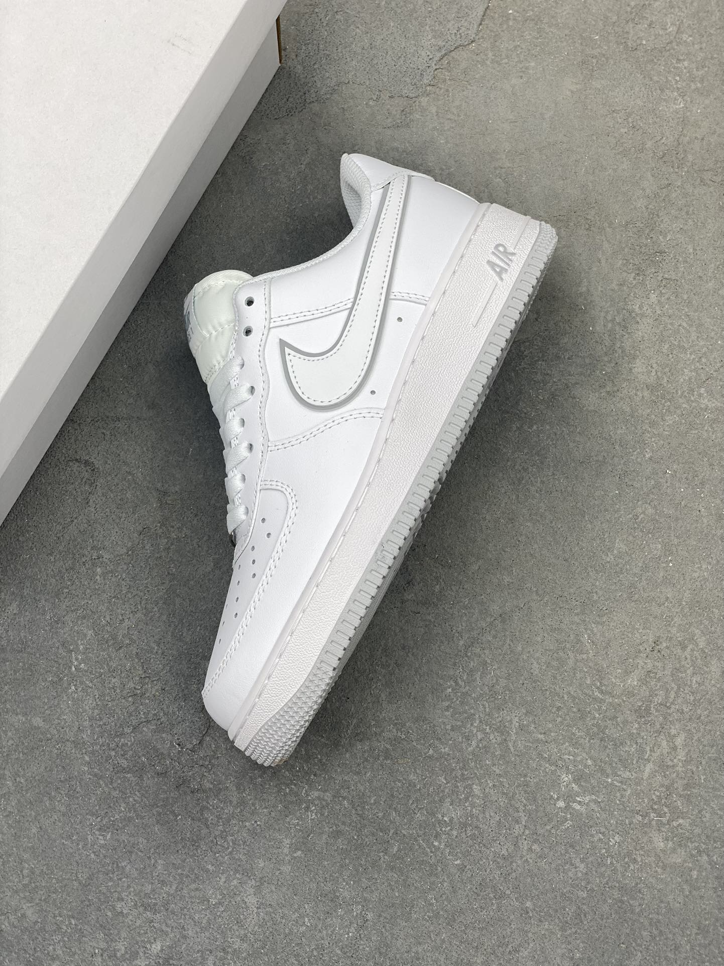 Nike Air Force 1 Low White Casual Sneaker, Original Edition,DV0788-100 8 i1722542674 3966 3