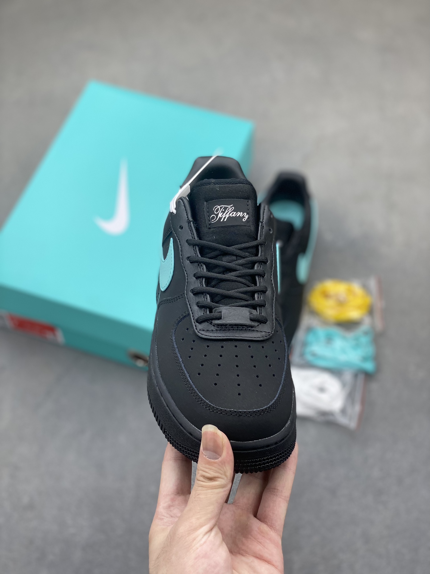 Nike Air Force 1 Low Black Tiffany & Co. DZ1382-001 Sneakers 3 i1722542778 3413 0