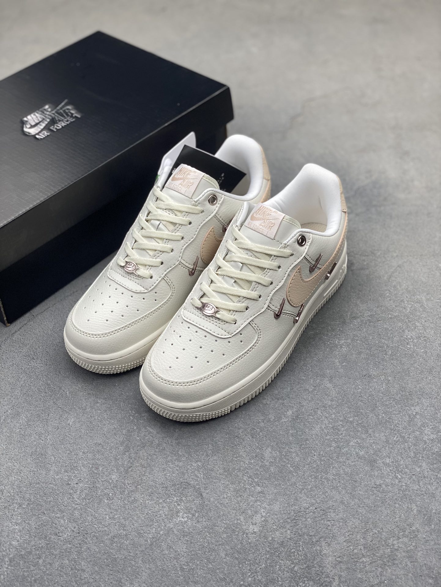 Nike Air Force 1 Low Cream Casual Sneakers Classic Style FV8110-181 9 i1722542924 6468 8
