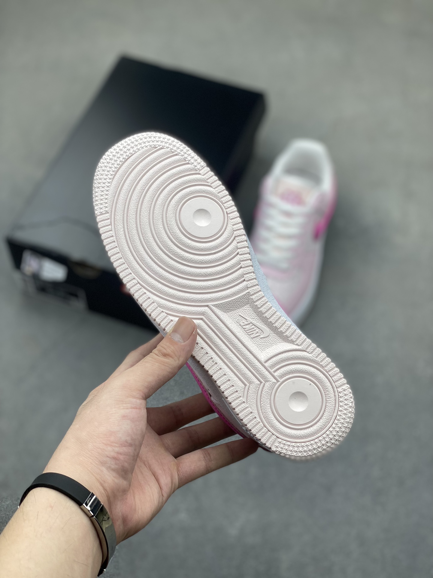 Nike Air Force 1 Low White Pink Cat Paw - Premium Comfort & Style 7 i1722624849 608 7