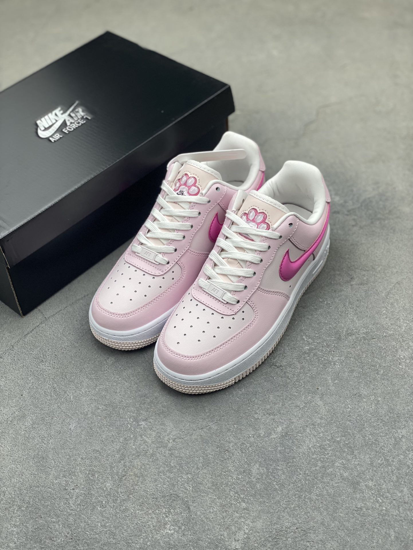 Nike Air Force 1 Low White Pink Cat Paw - Premium Comfort & Style 9 i1722624849 7848 4