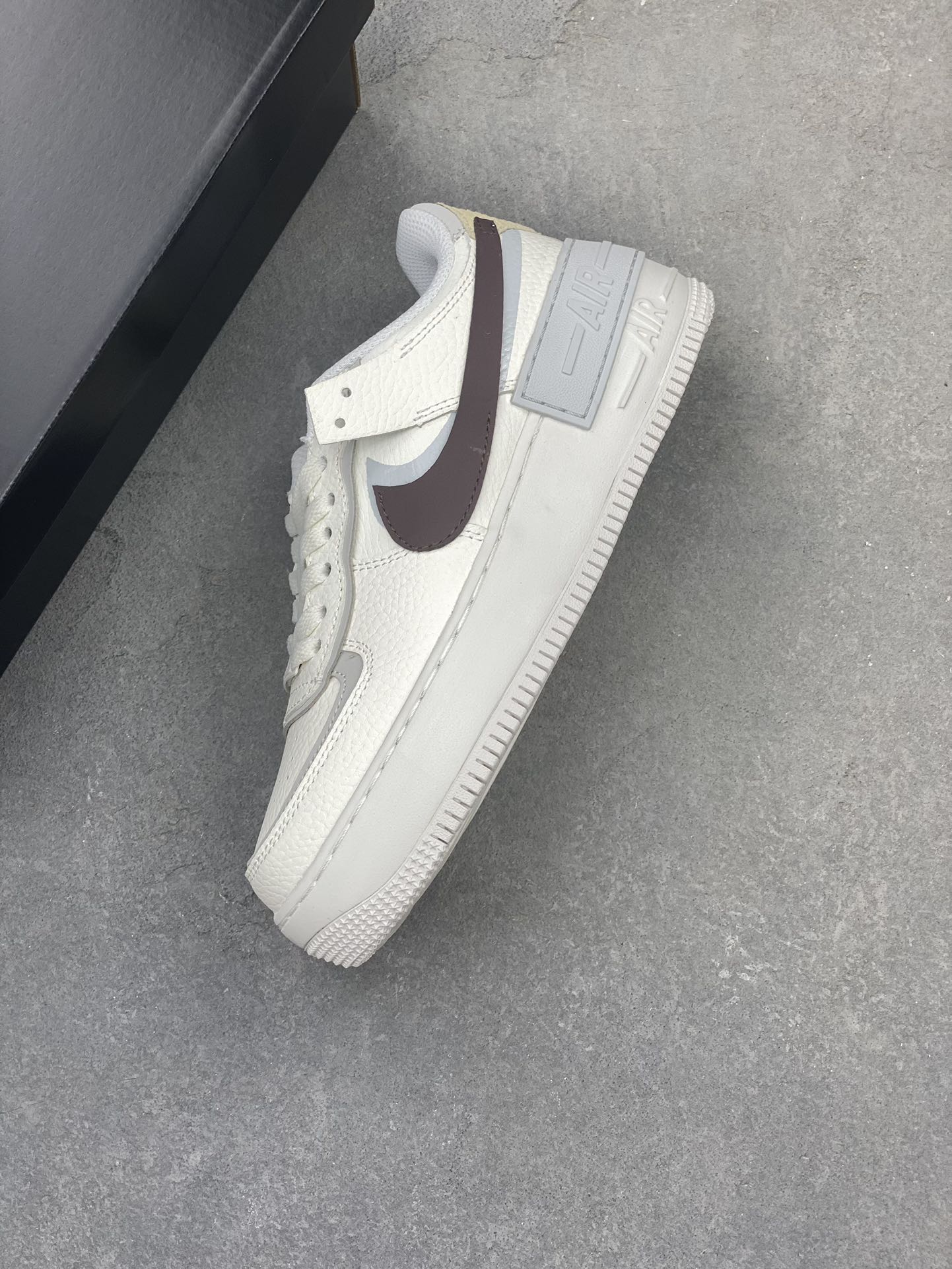 Nike Air Force 1 Shadow Women's Shoes FD0804-100 Low-Top Sneakers 7 i1722707873 8684 7