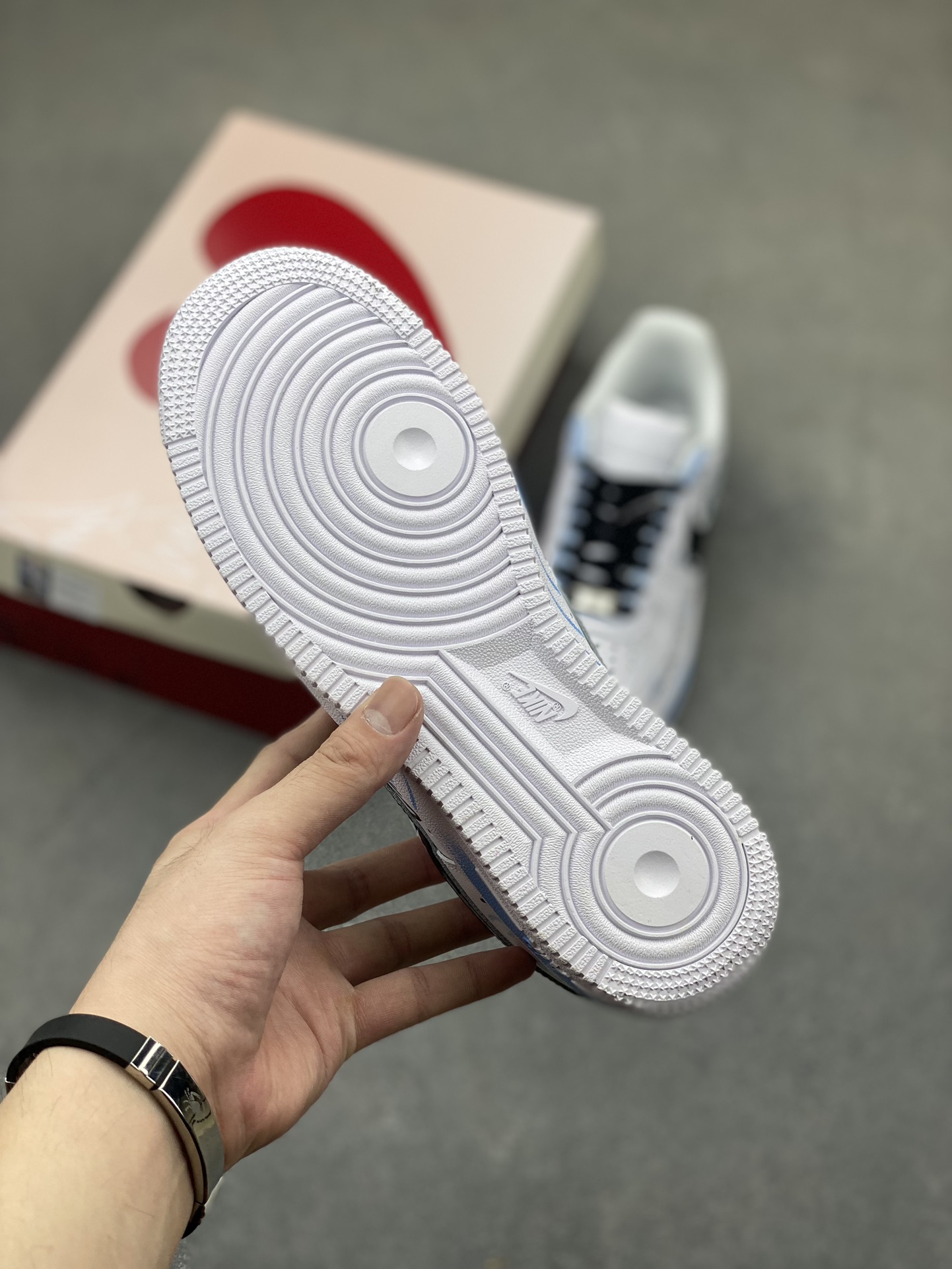 Nike Air Force 1 Low '07 Custom 'Other Shore Love Letter' White Blue Sneakers 7 i1722708096 4469 0